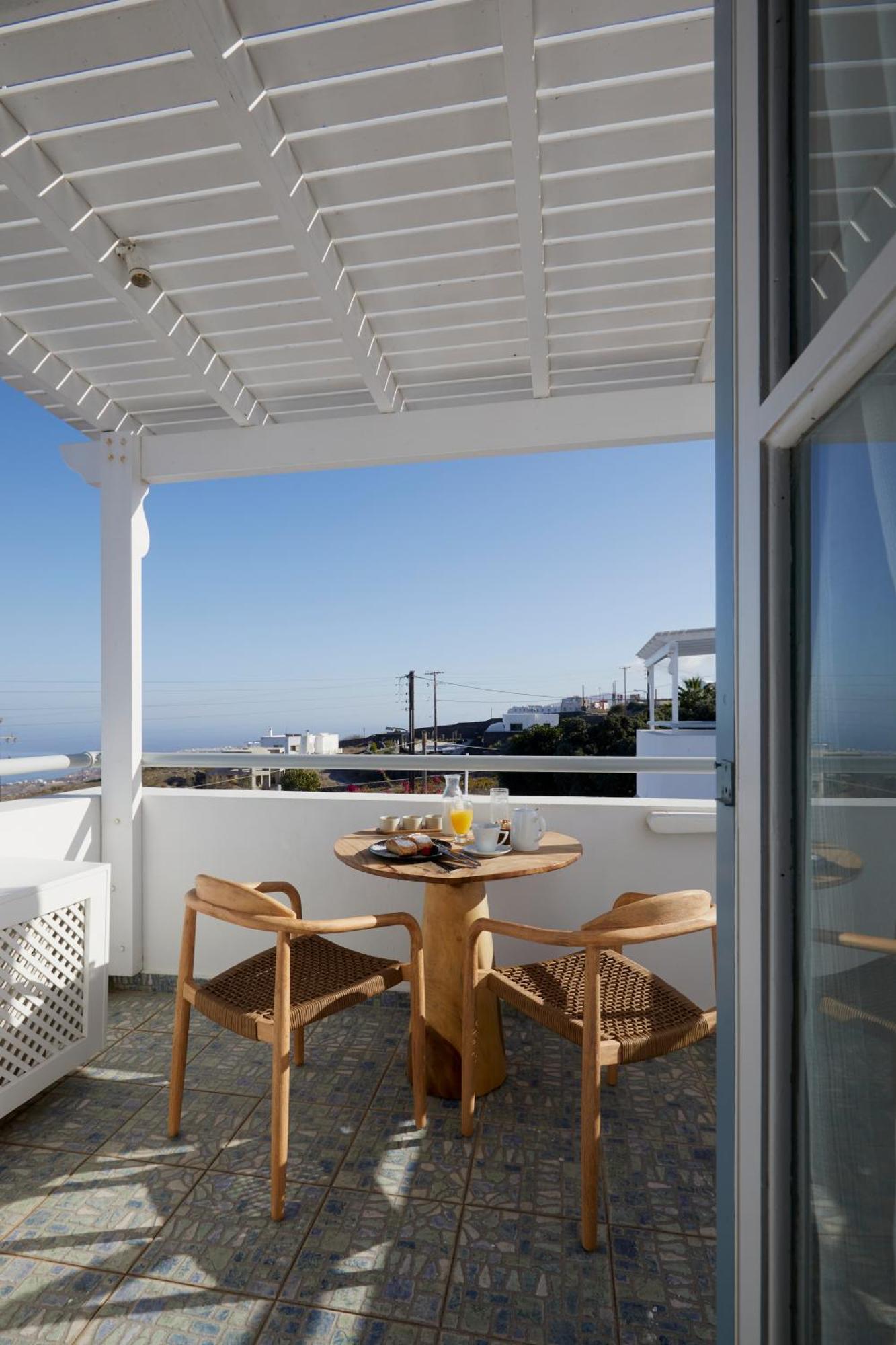 Hotel Athiri Santorini