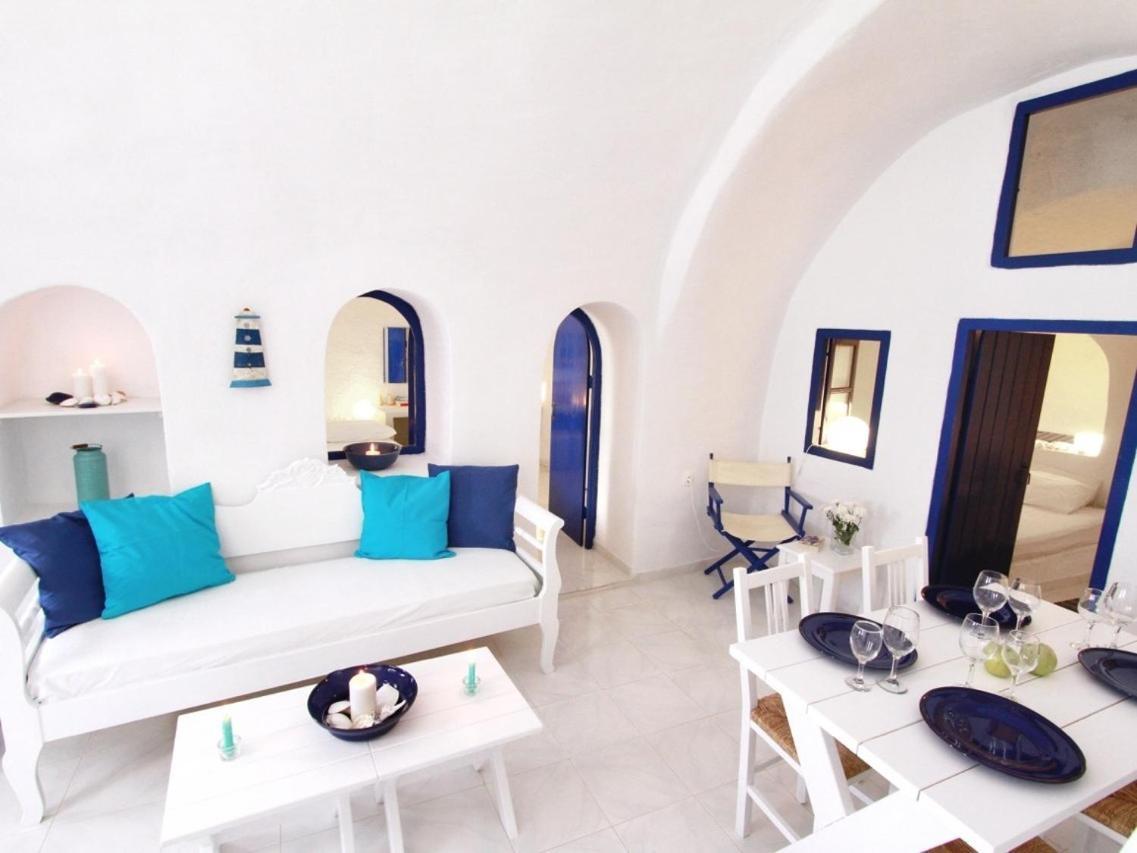 Holiday home Blu Bianco Cave House By Sv