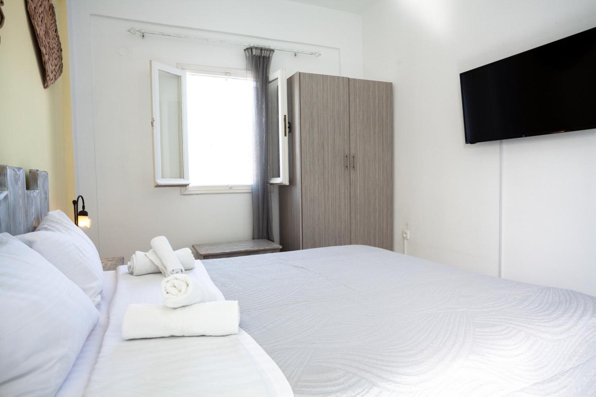 Stella's Place, Vlichada Guest house