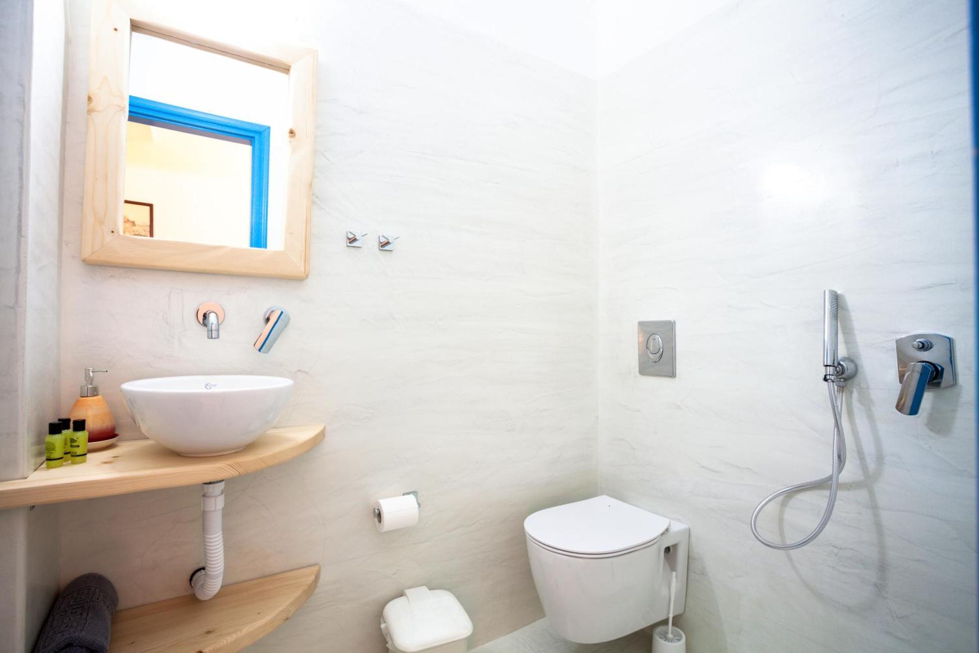 Stella's Place, Vlichada Guest house *