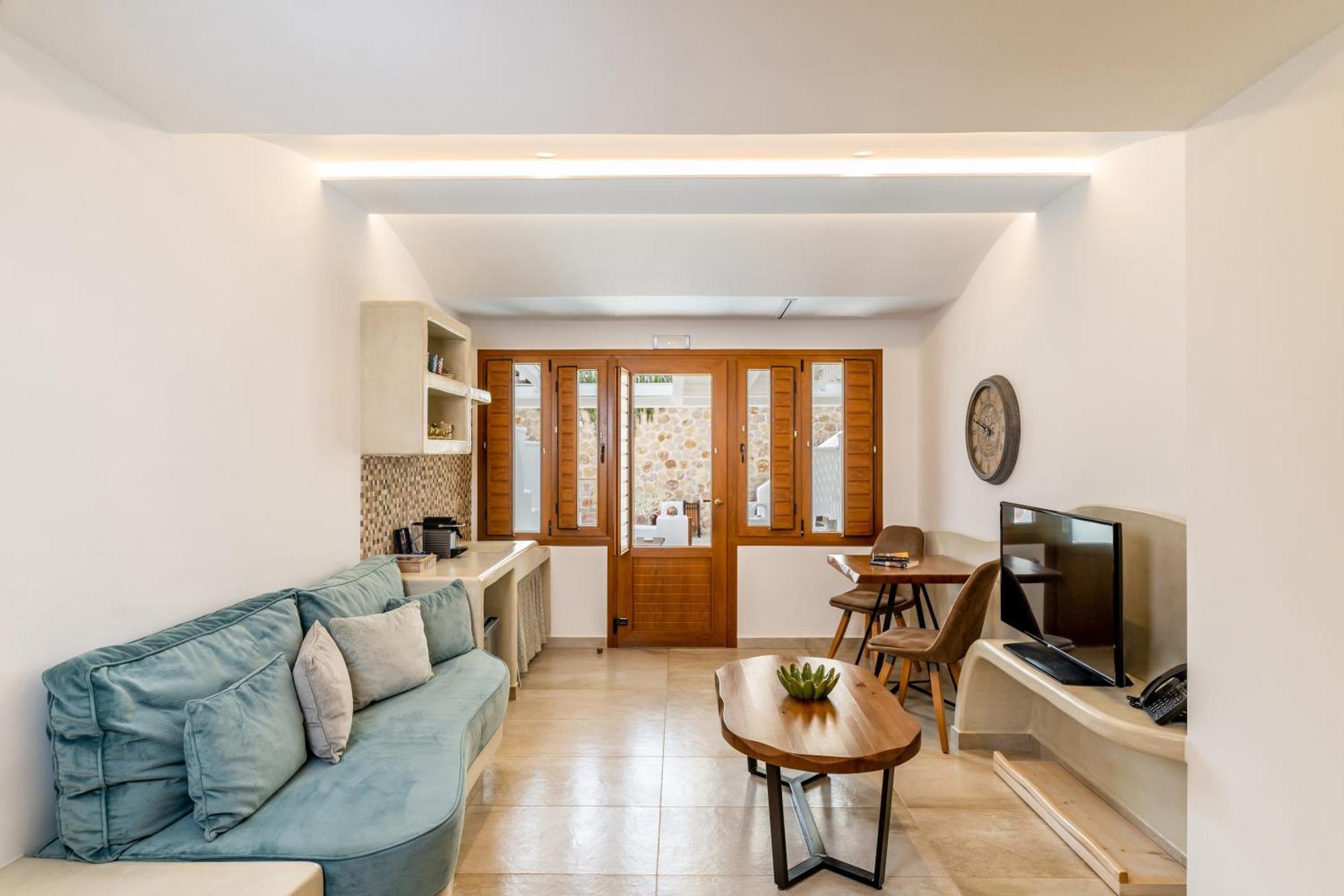 Marvarit 3* Messaria (Santorini)