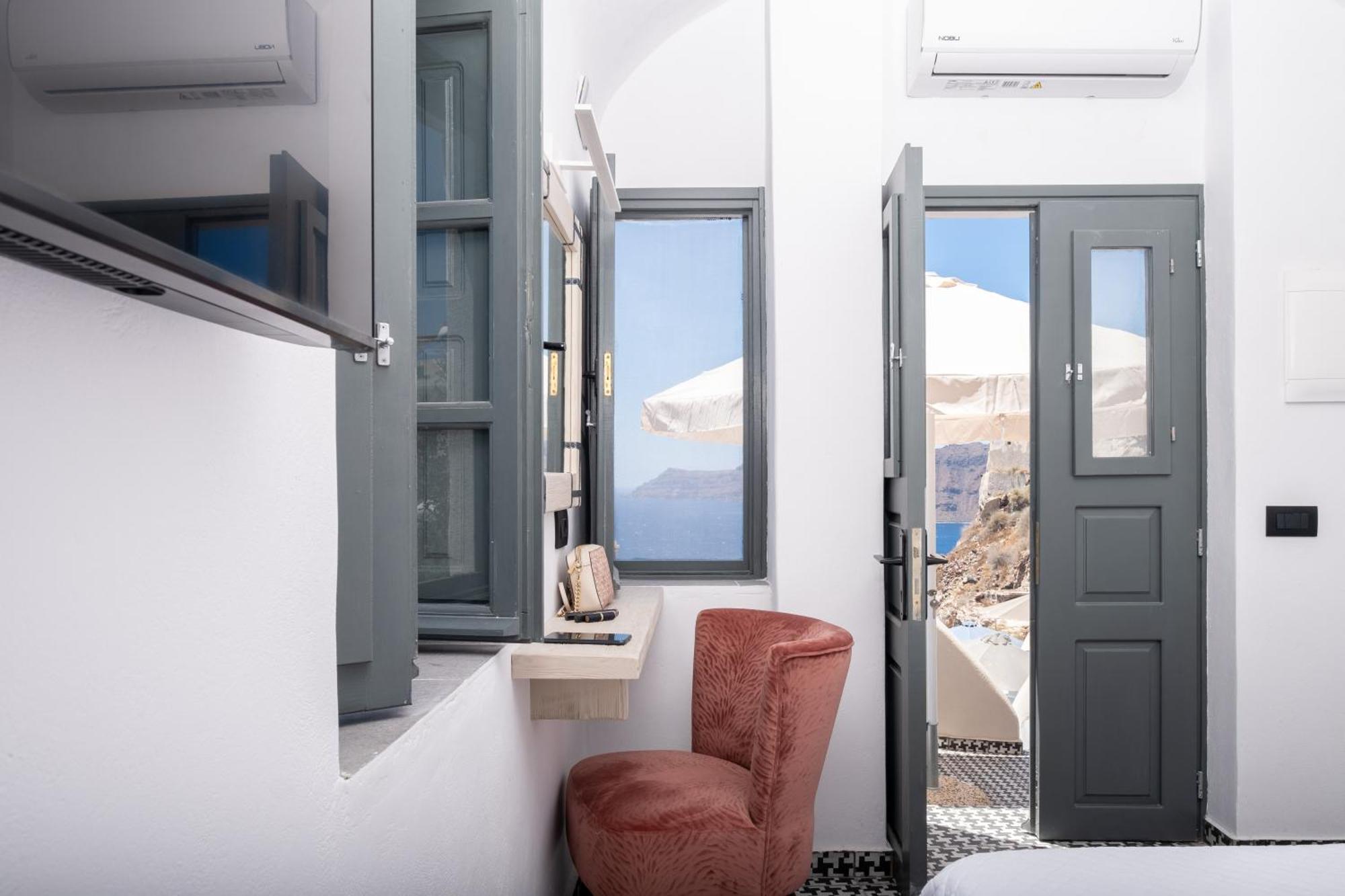 Amaya Selection Of Villa Oia (Santorini)