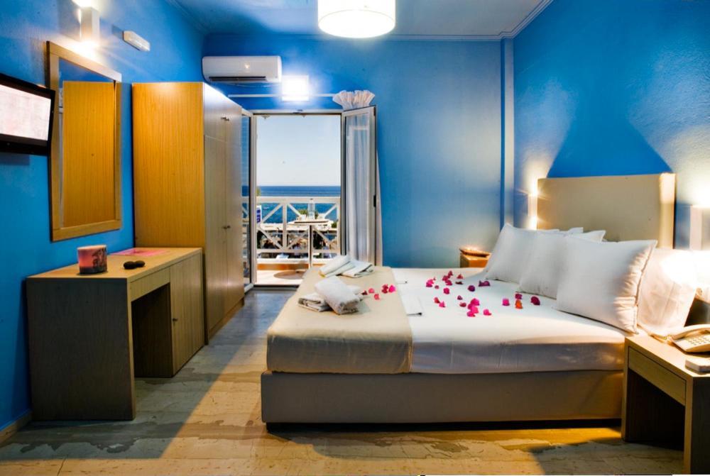 Poseidon Hotel 2*