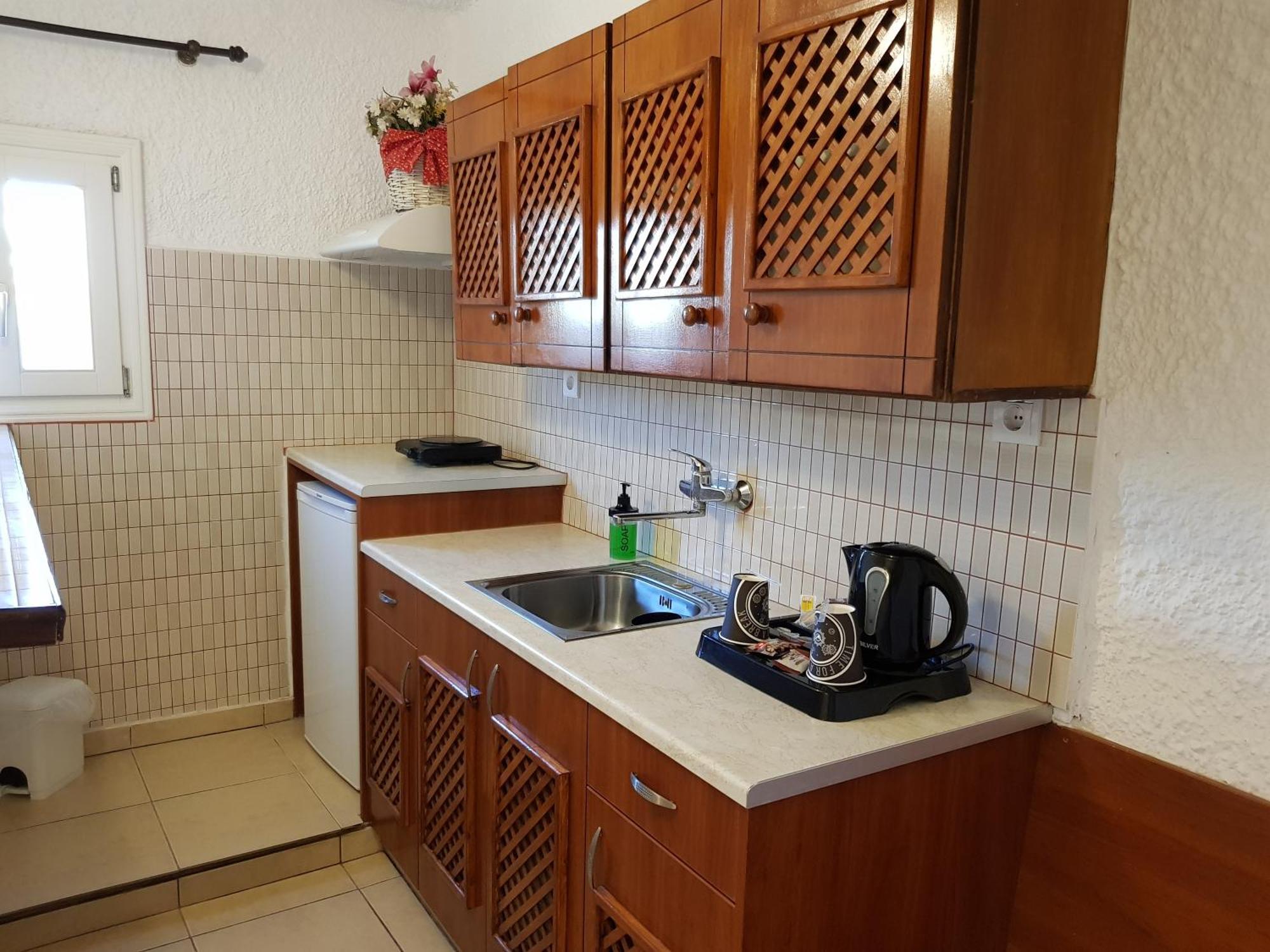 Abelonas Village Aparthotel