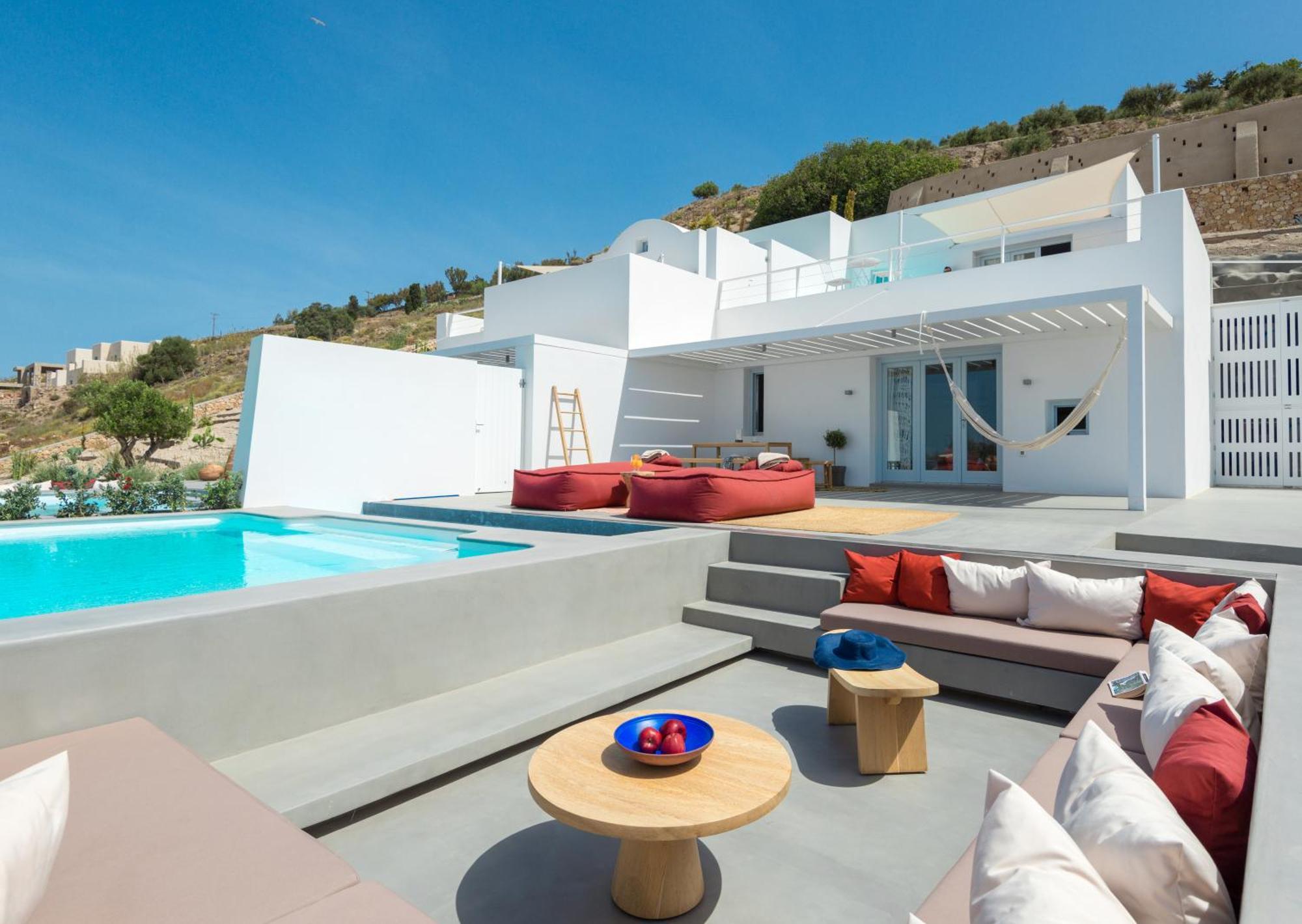 Santorini Heights Pýrgos