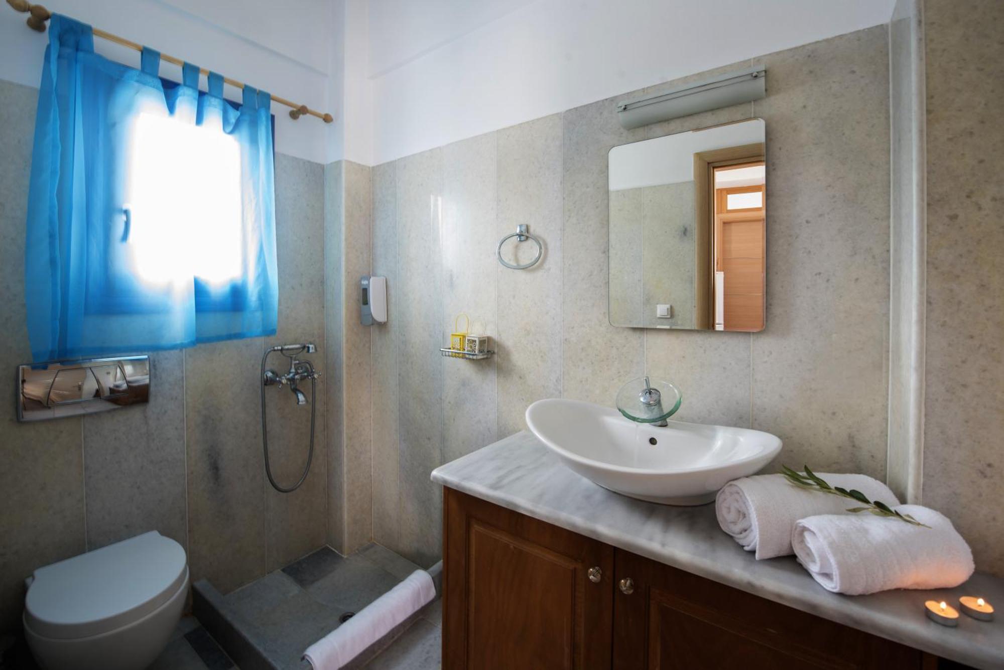 Santorini Traditional Apartment Vothon