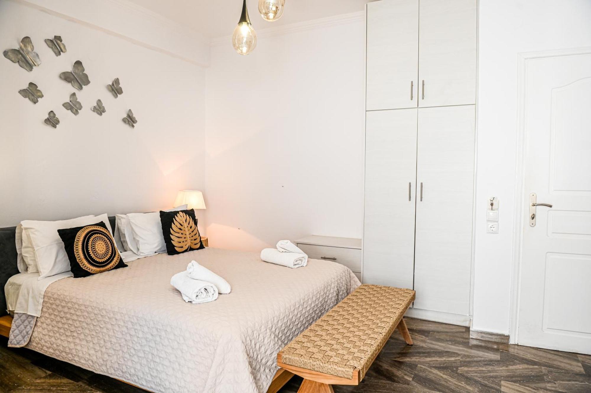 Apartment Georgia Pelekanou *