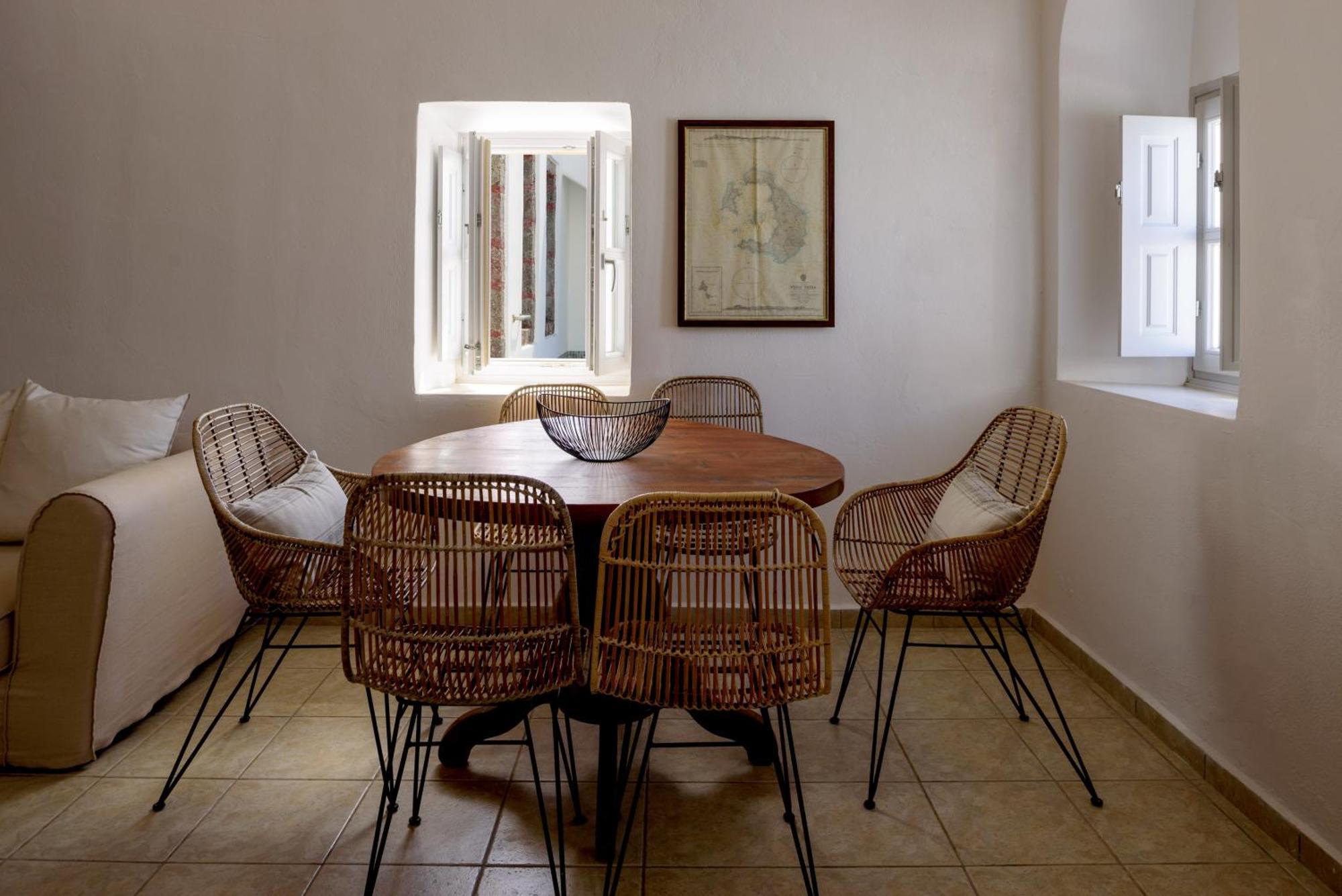 Revelis & Canava Villa
