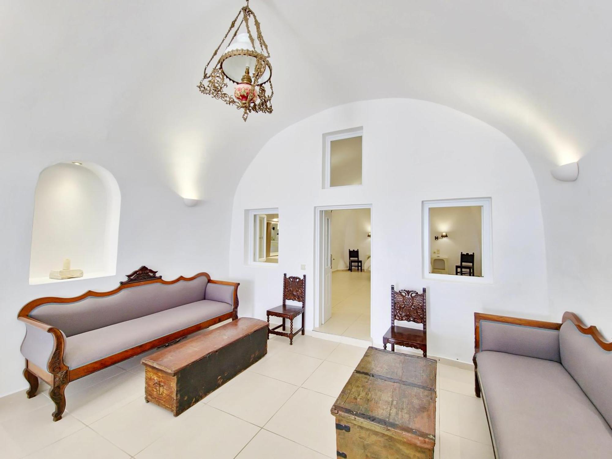 Villa Karpimo Horizon - Caldera View With Private Hot Tub *