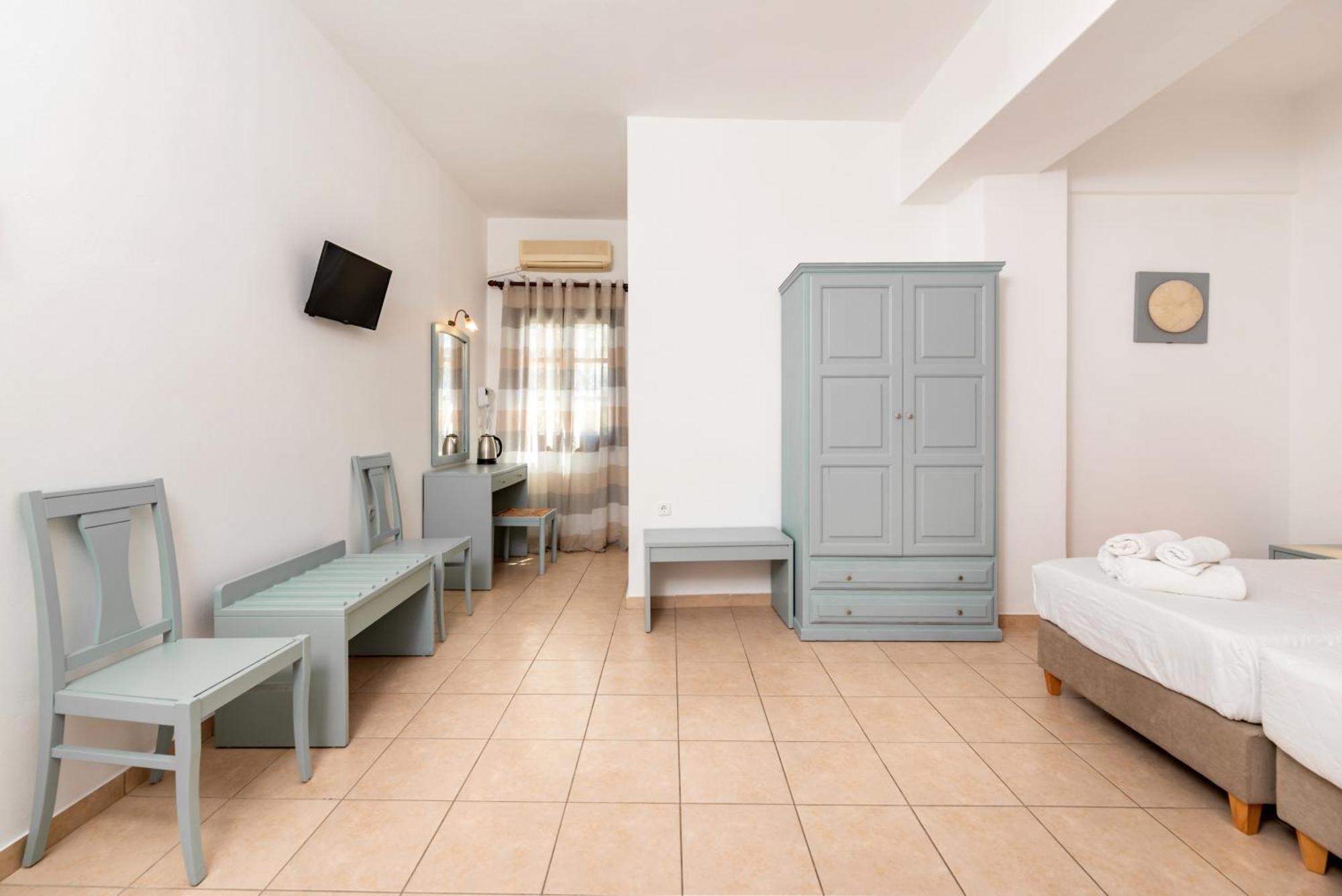 Maistros Village Hotel 5*