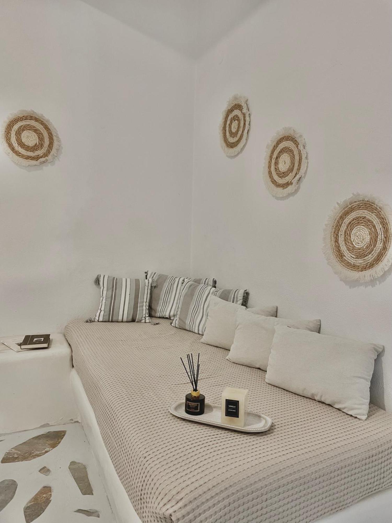 Maina Aparthotel *