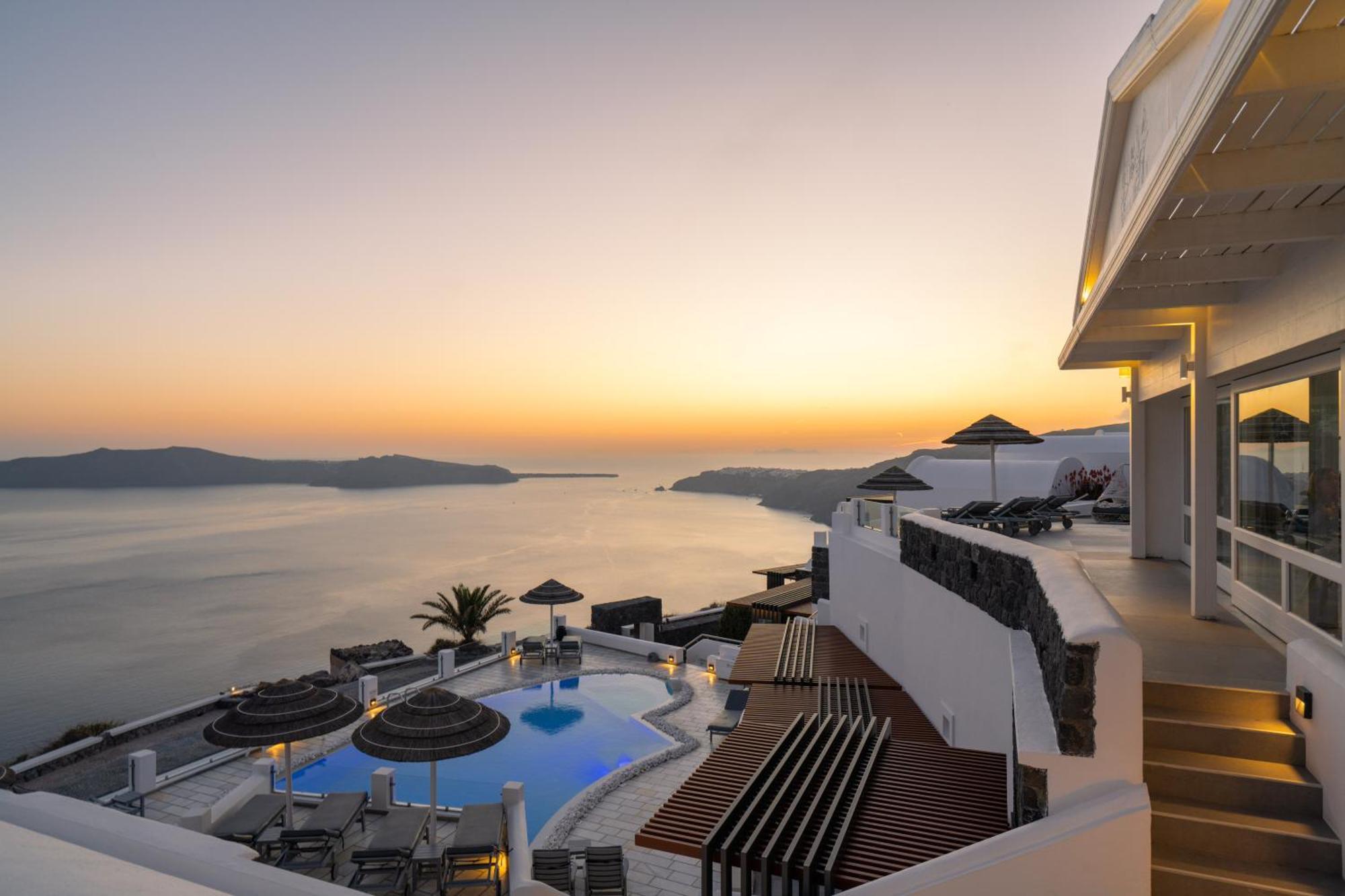 Santorini Princess 5*