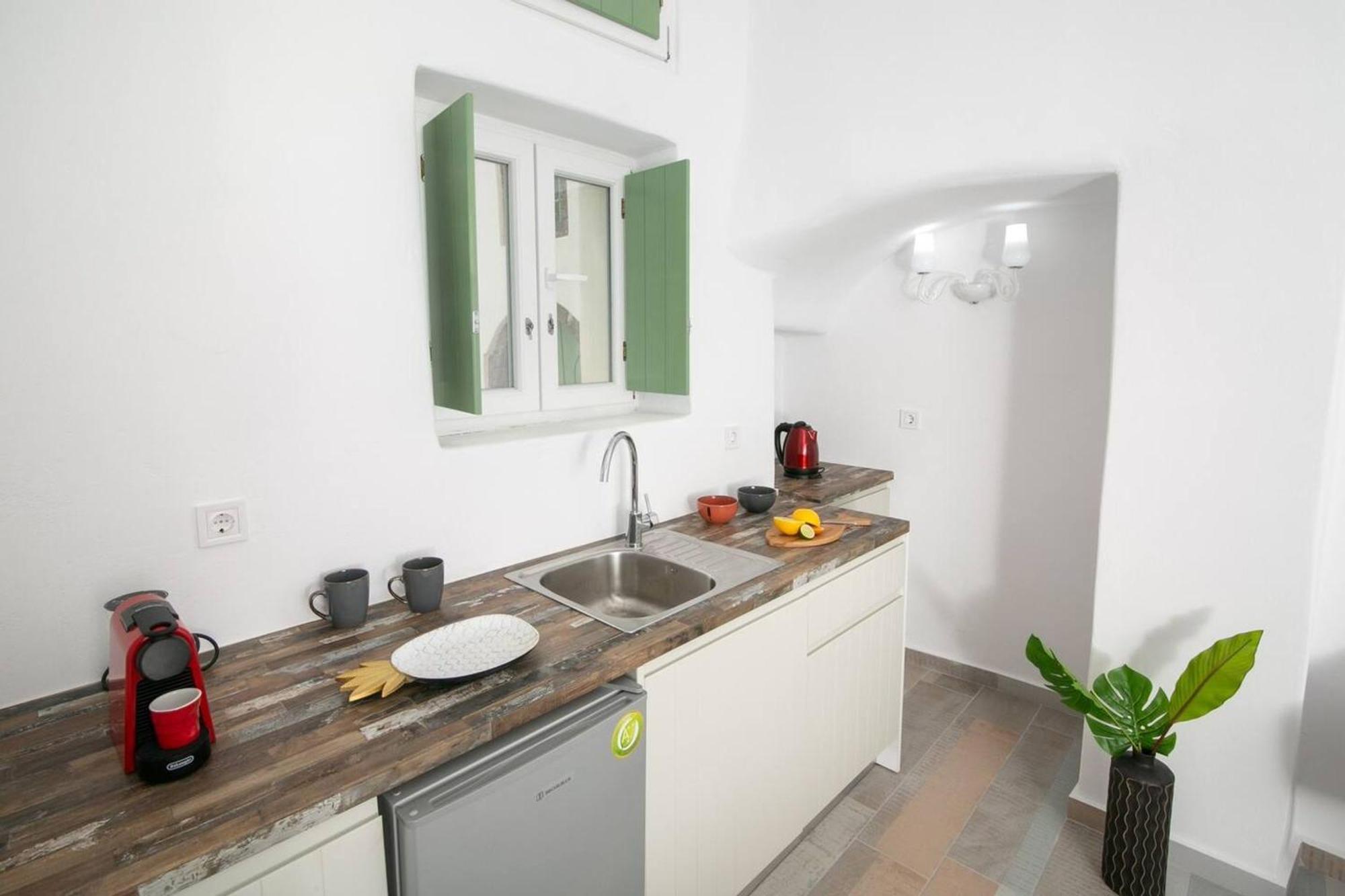 Elite Santorini Apartment *