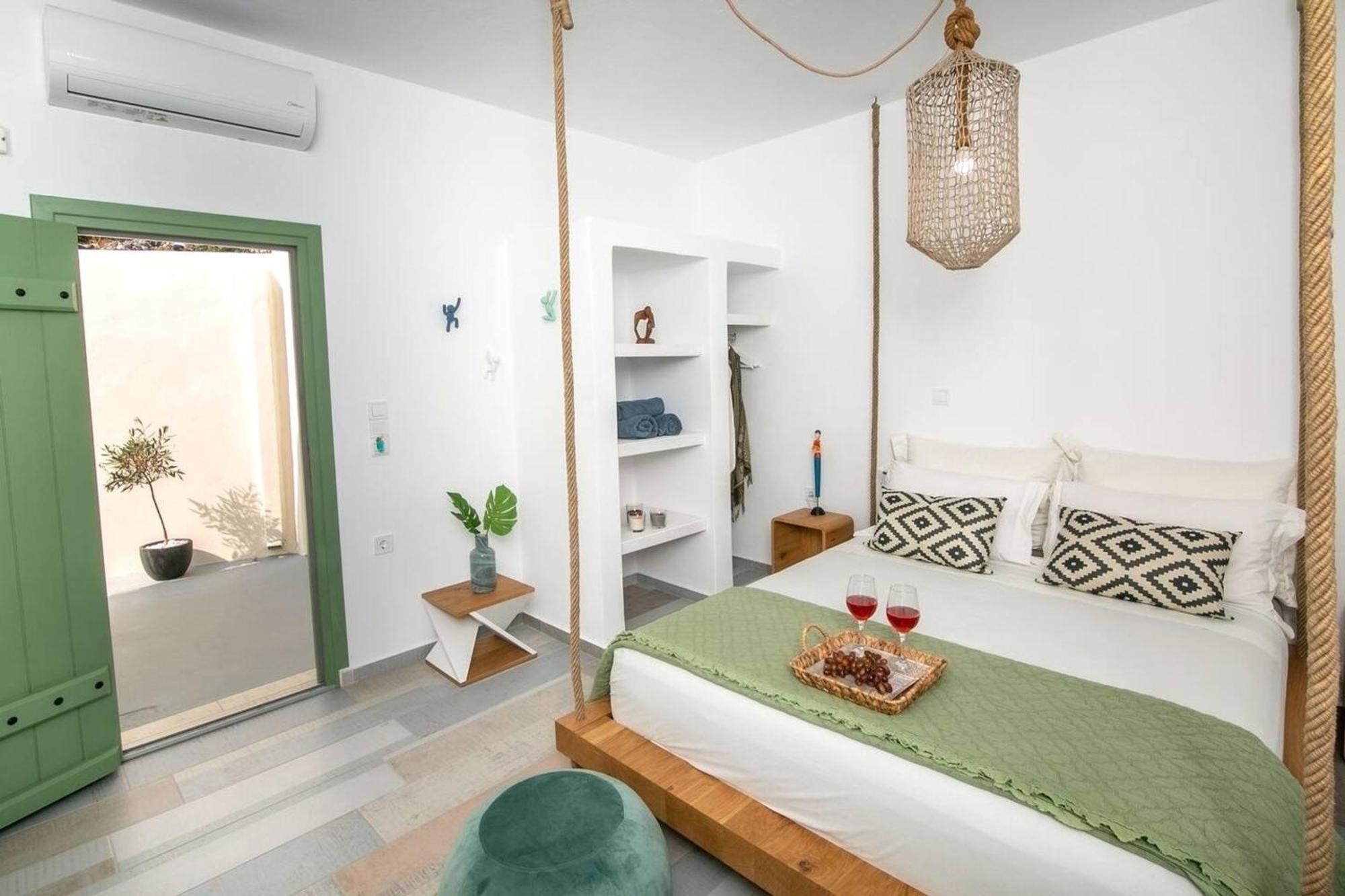 Elite Santorini Apartment