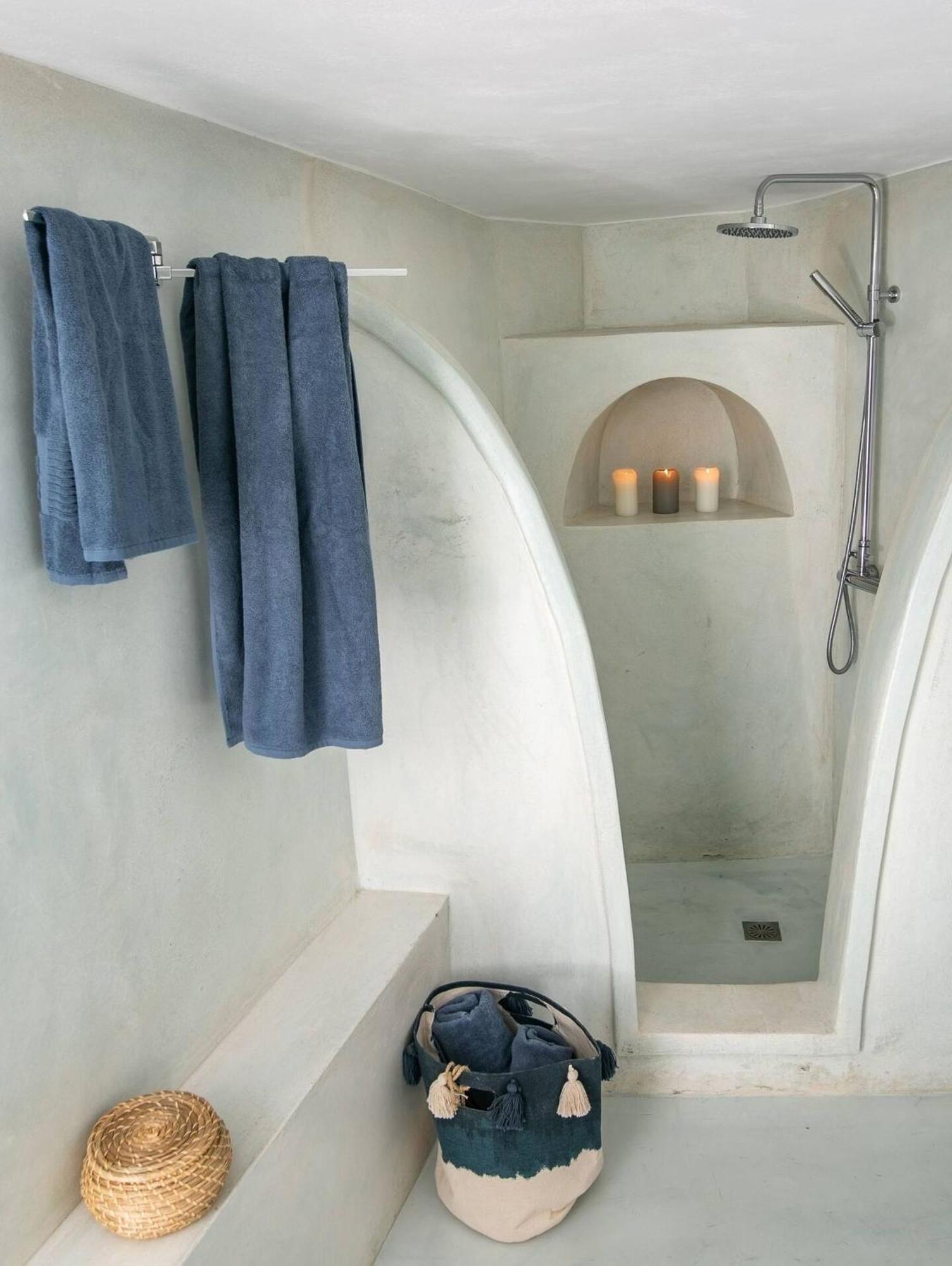 Elite Santorini Emporio (Santorini)
