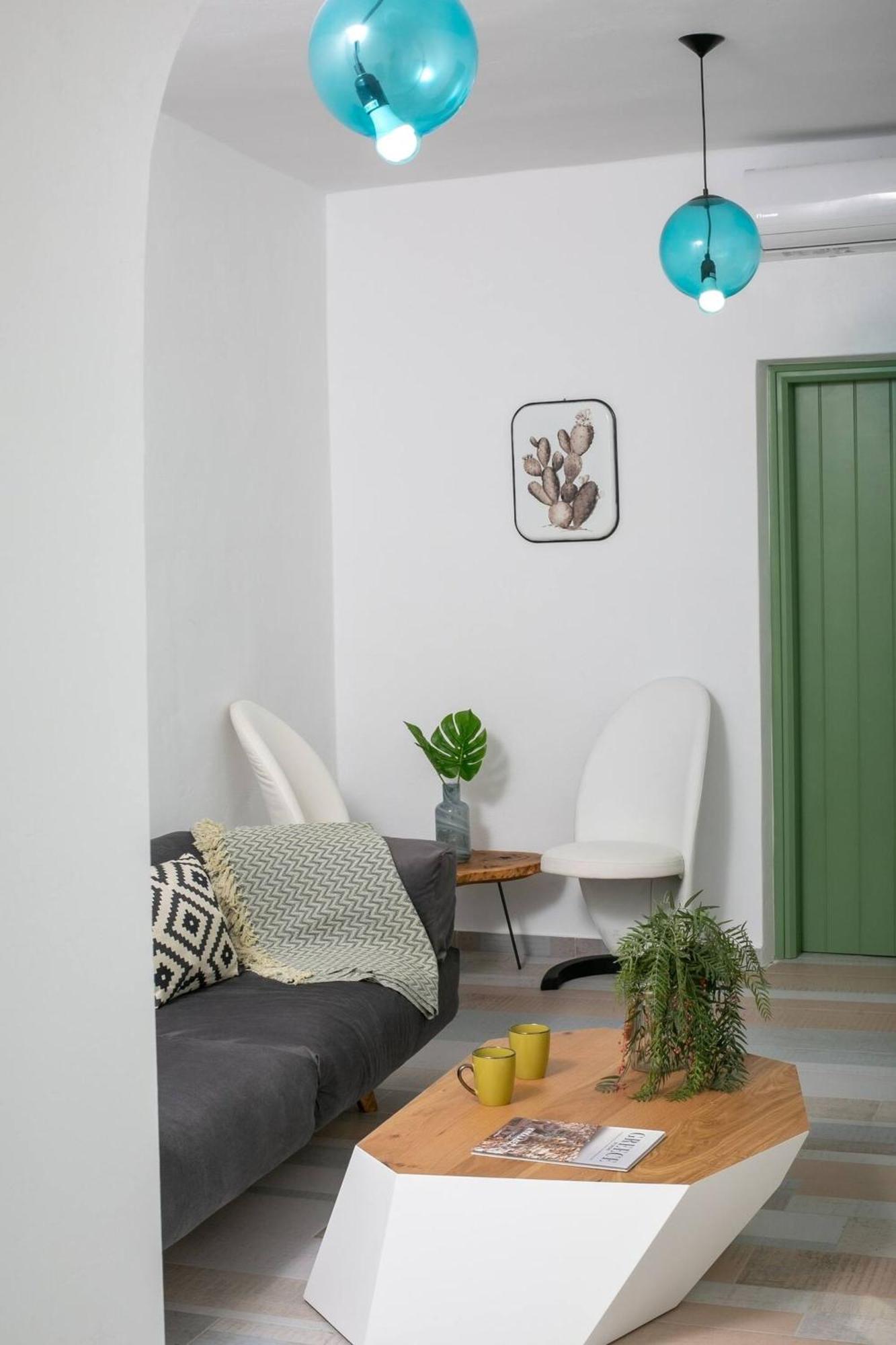Elite Santorini Apartment