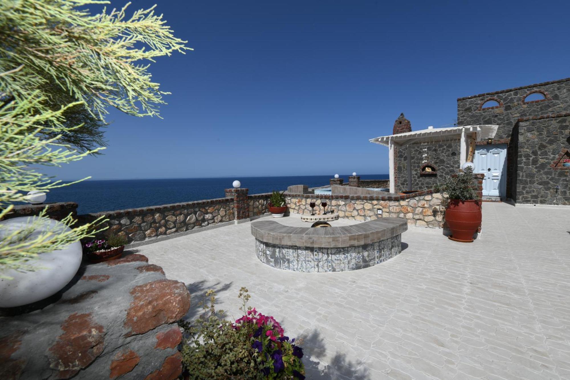Starlight Luxury Seaside & Pousada