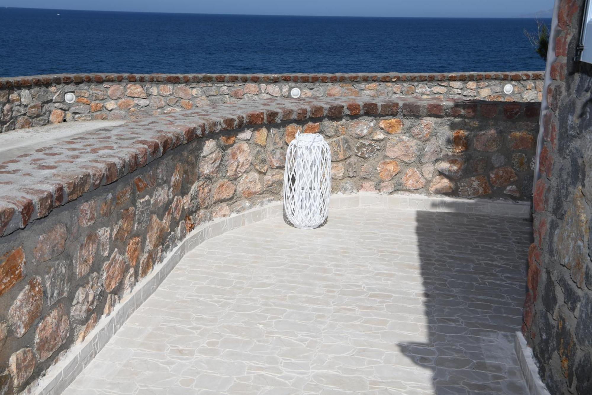 Starlight Luxury Seaside & Pousada Imerovigli (Santorini)