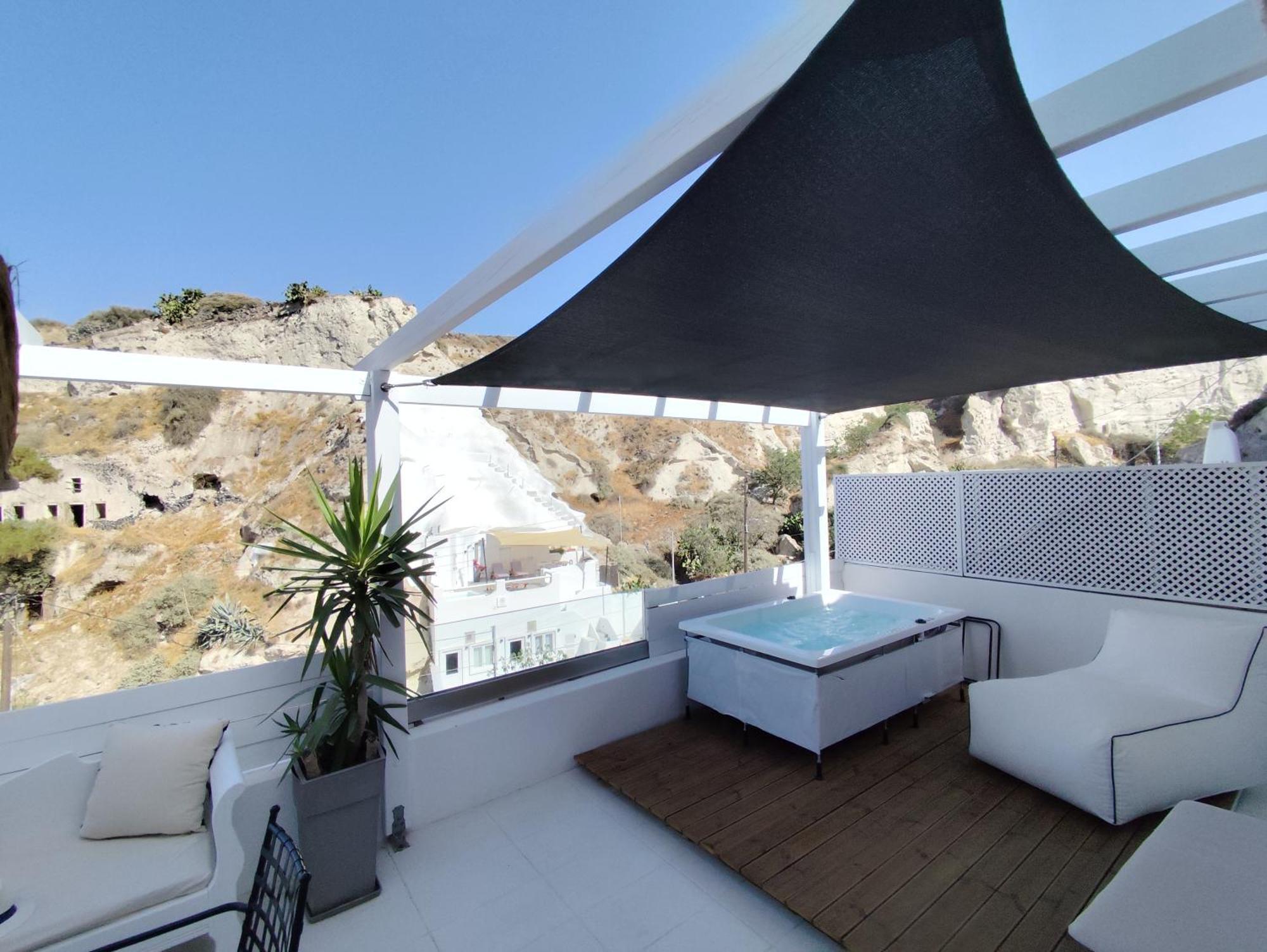 The Magic Luxury Cave * Vothon