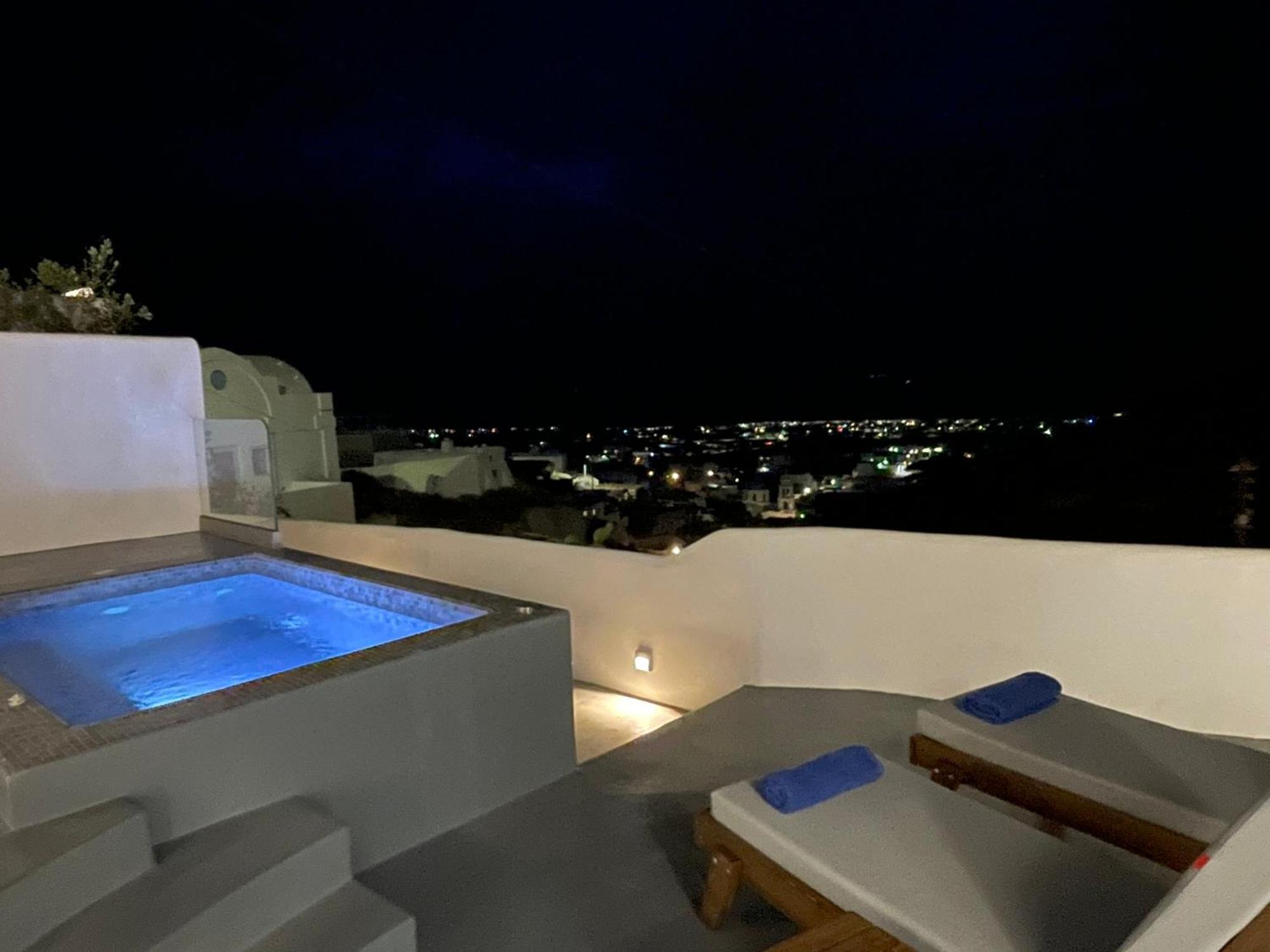 Solo Sole Santorini Holiday home Exo Gonia