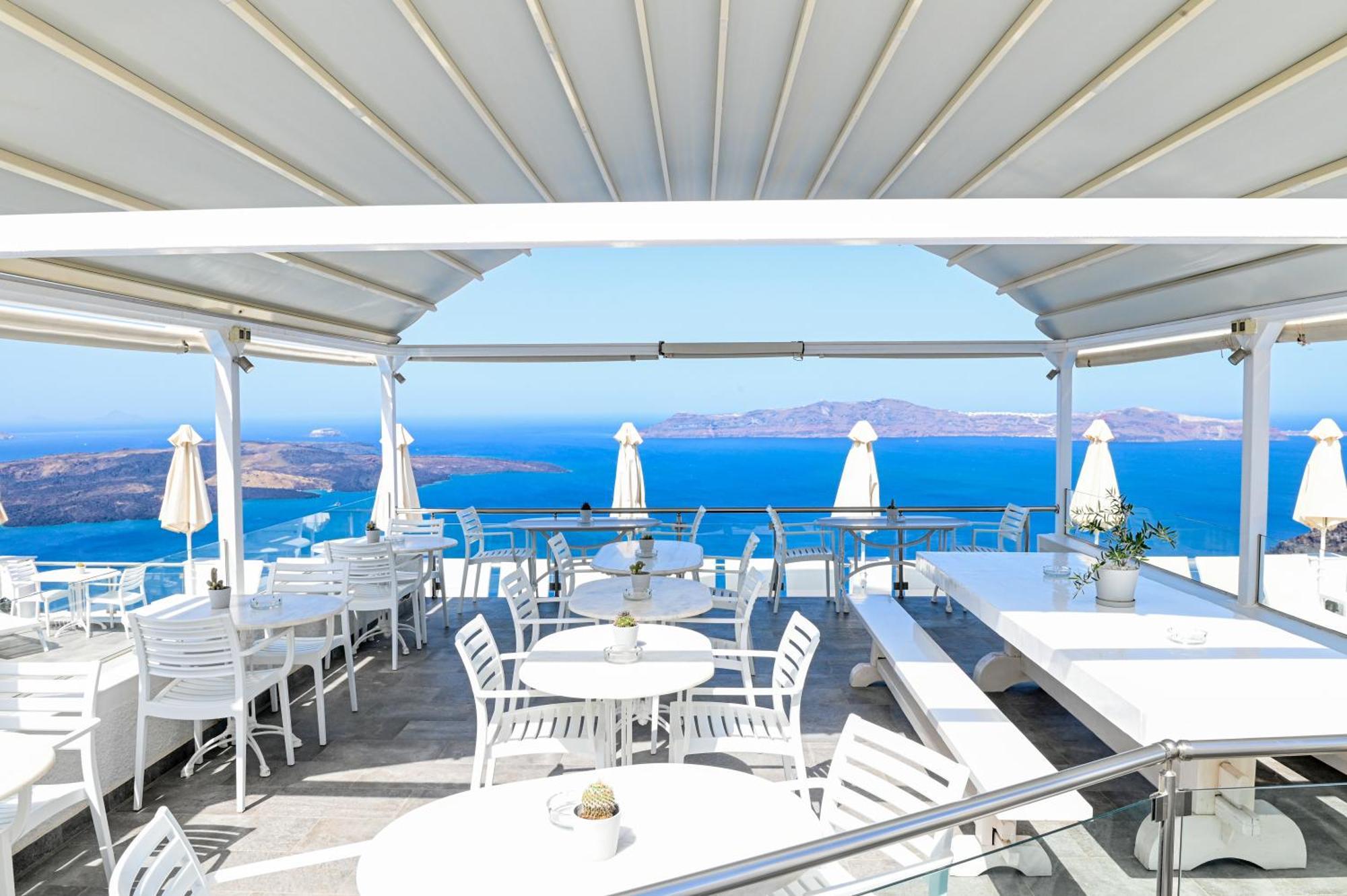 Kafieris Blue Aparthotel 3*