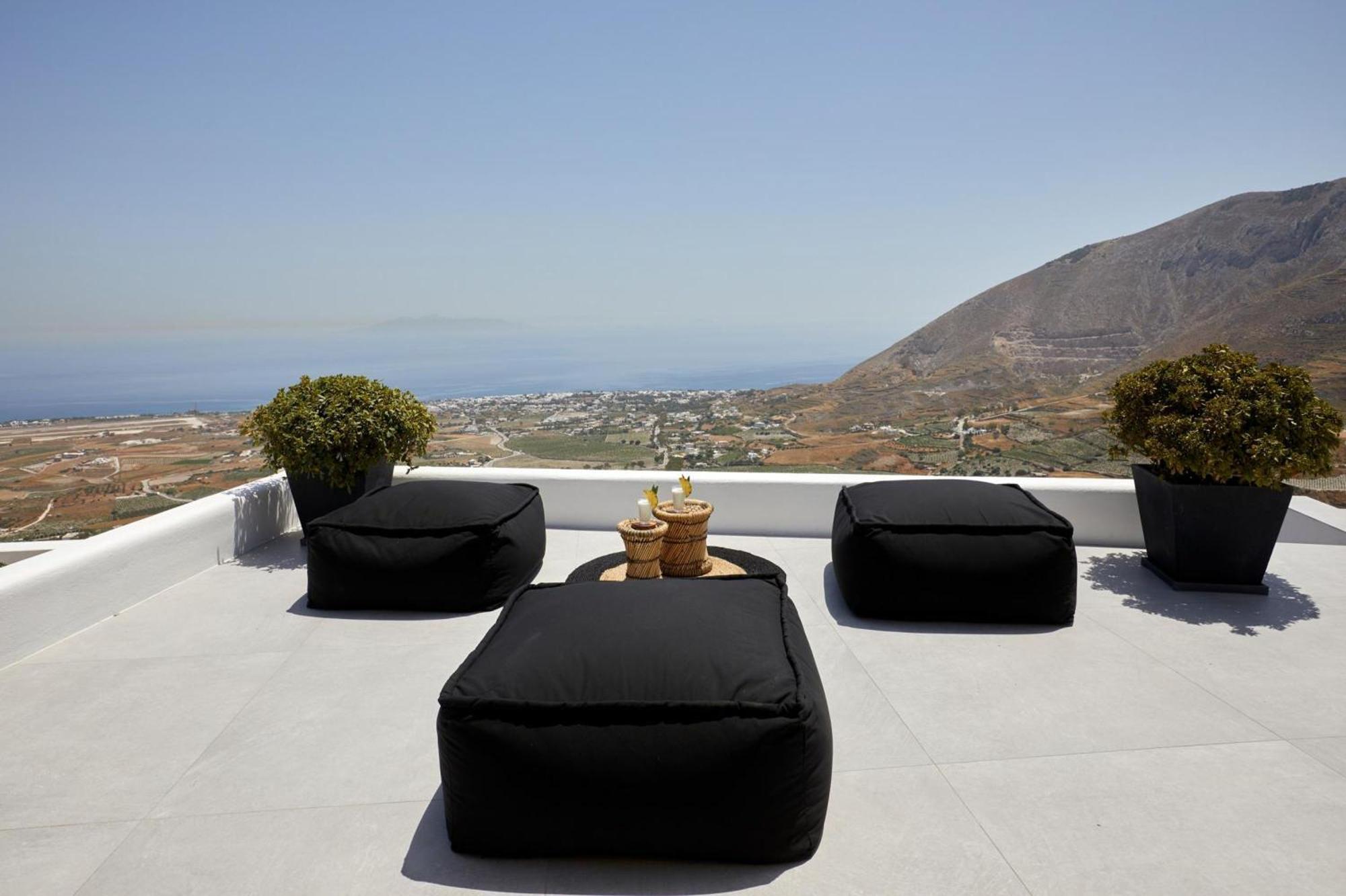Villa Kamini White I *