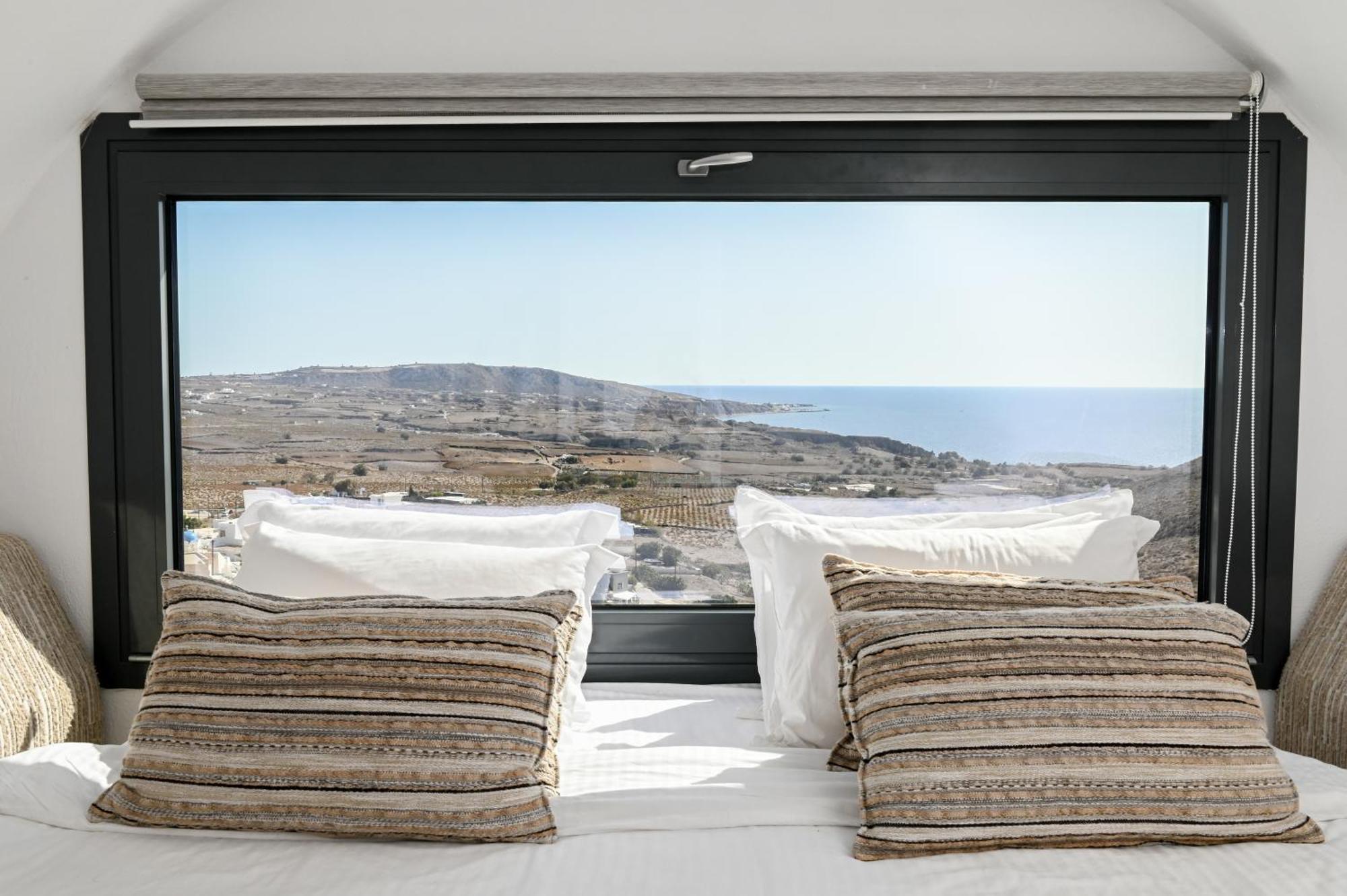 Bed & Breakfast White Curves Santorini