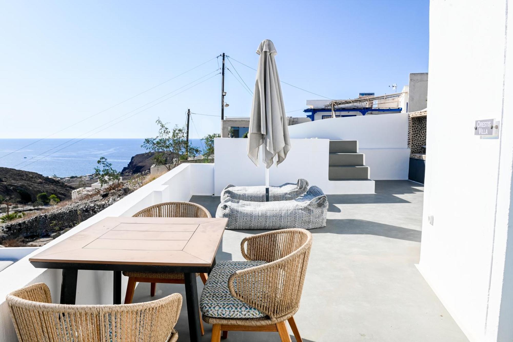 Bed & Breakfast White Curves Santorini