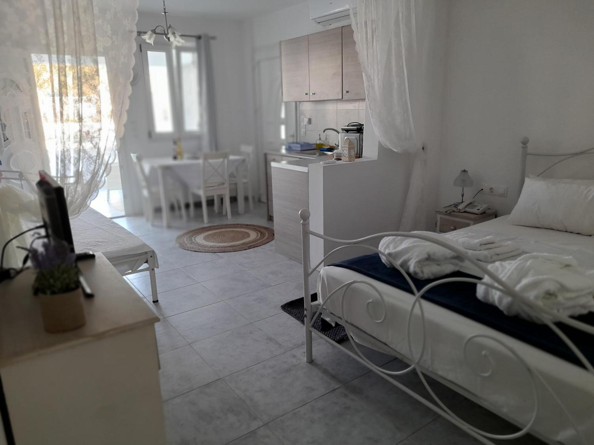 Apartamento Atlantis - By S Paradise - Outdoor Jacuzzi & Seaview Oía