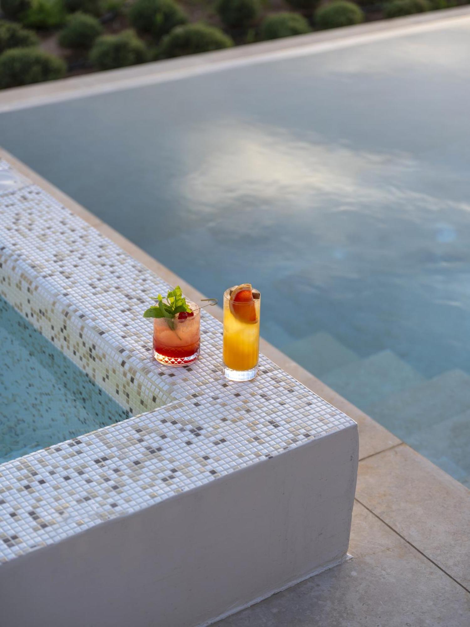 Santo Mine 5* Oia (Santorini)