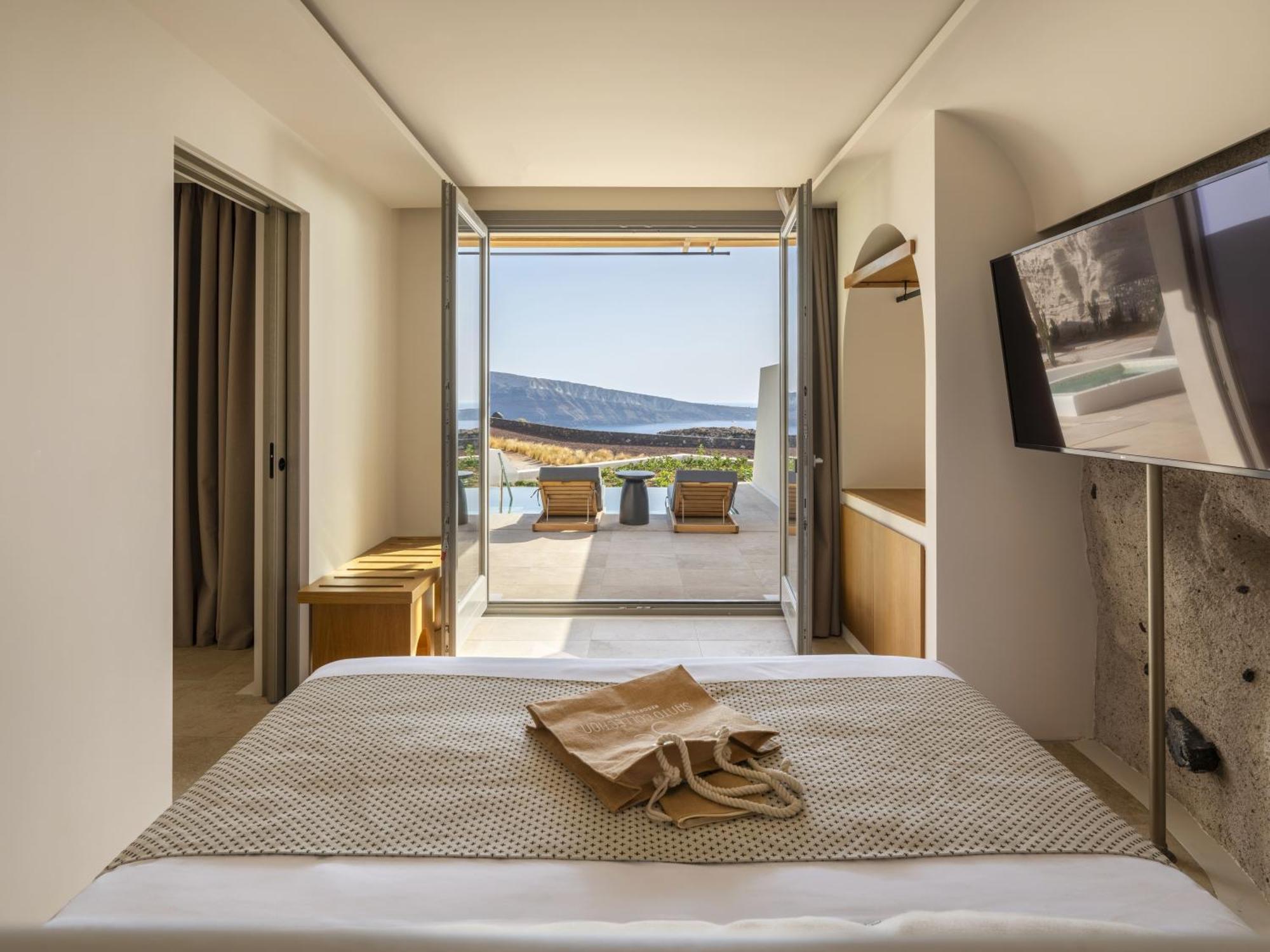 Santo Mine 5* Oia (Santorini)