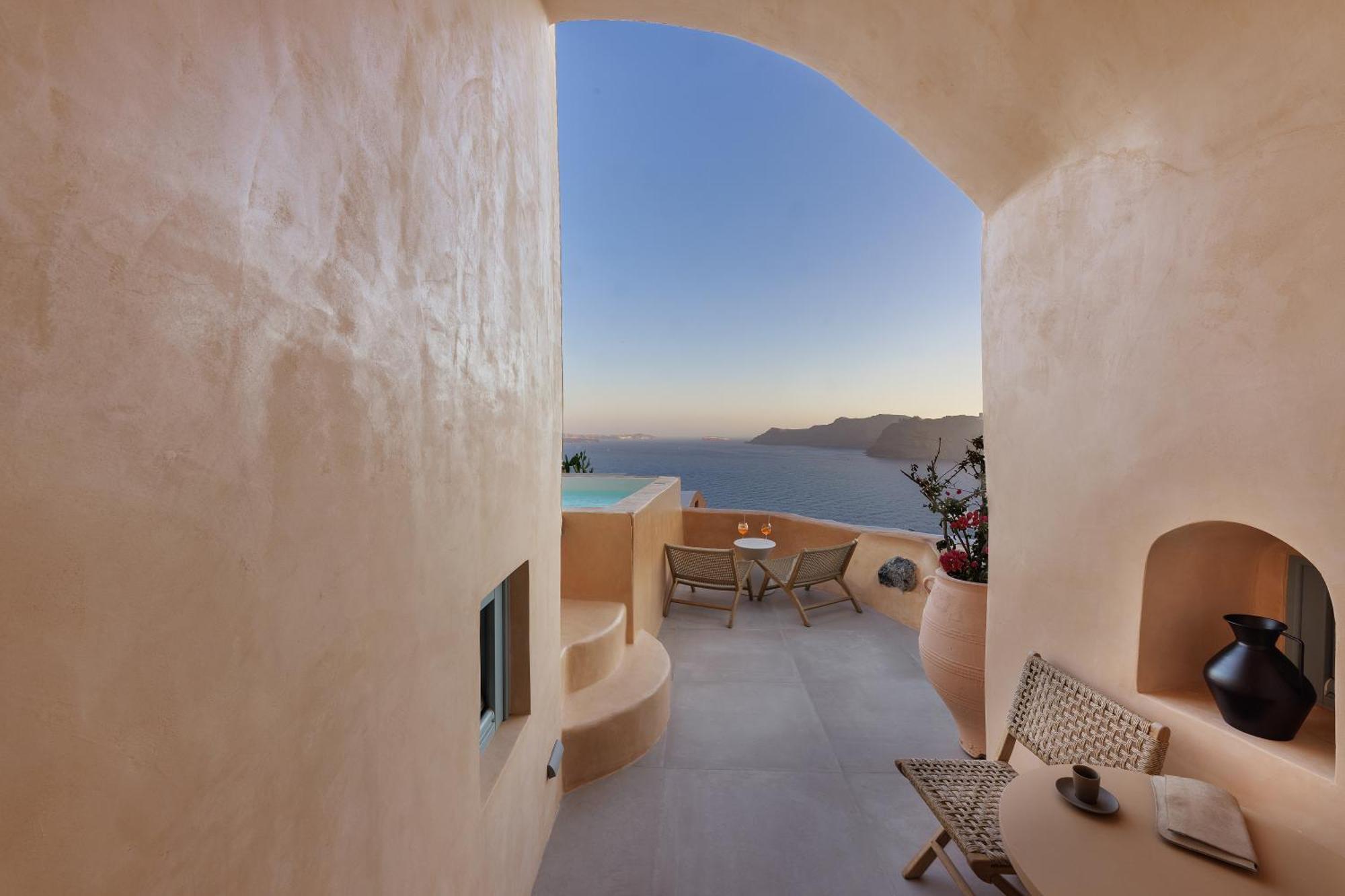 Villa Annouso With Hot Tub By Caldera *