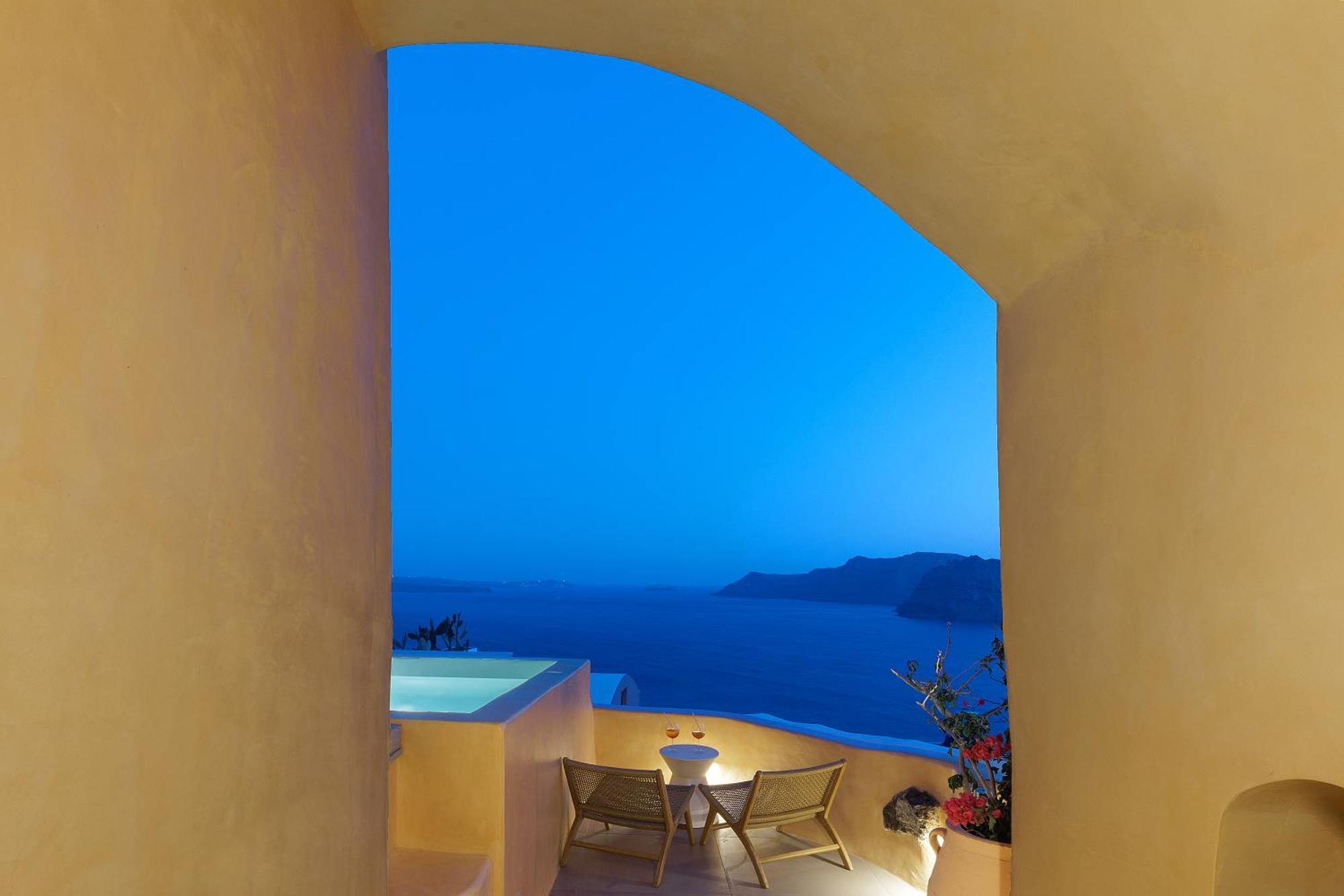 Annouso With Hot Tub By Caldera Villa