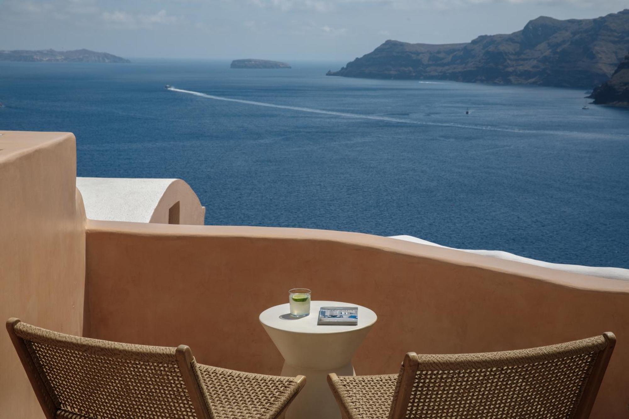 Annouso With Hot Tub By Caldera Villa
