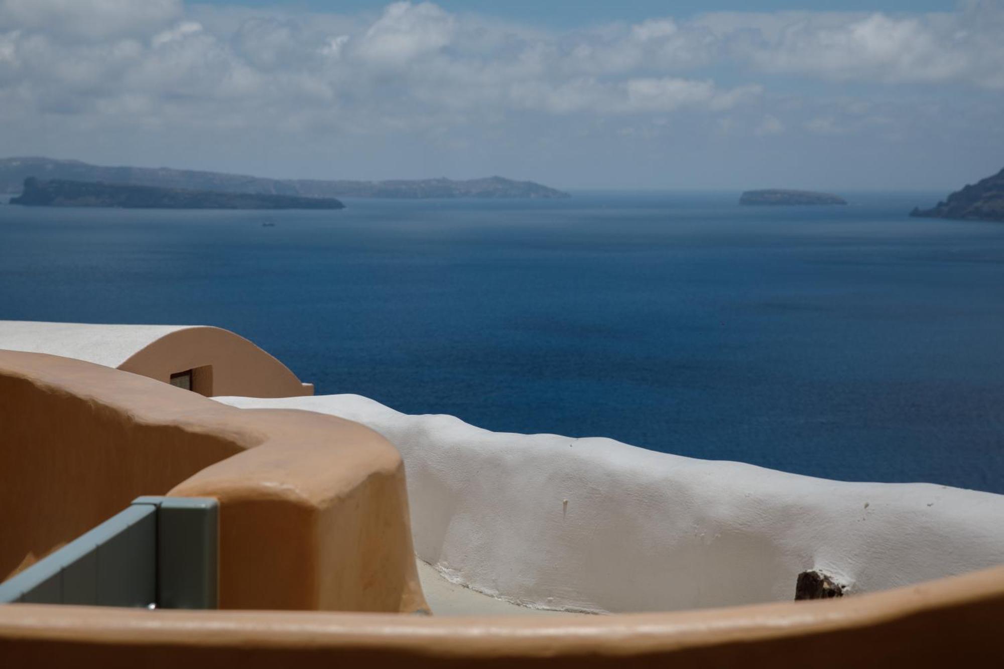 Annouso With Hot Tub By Caldera Villa *