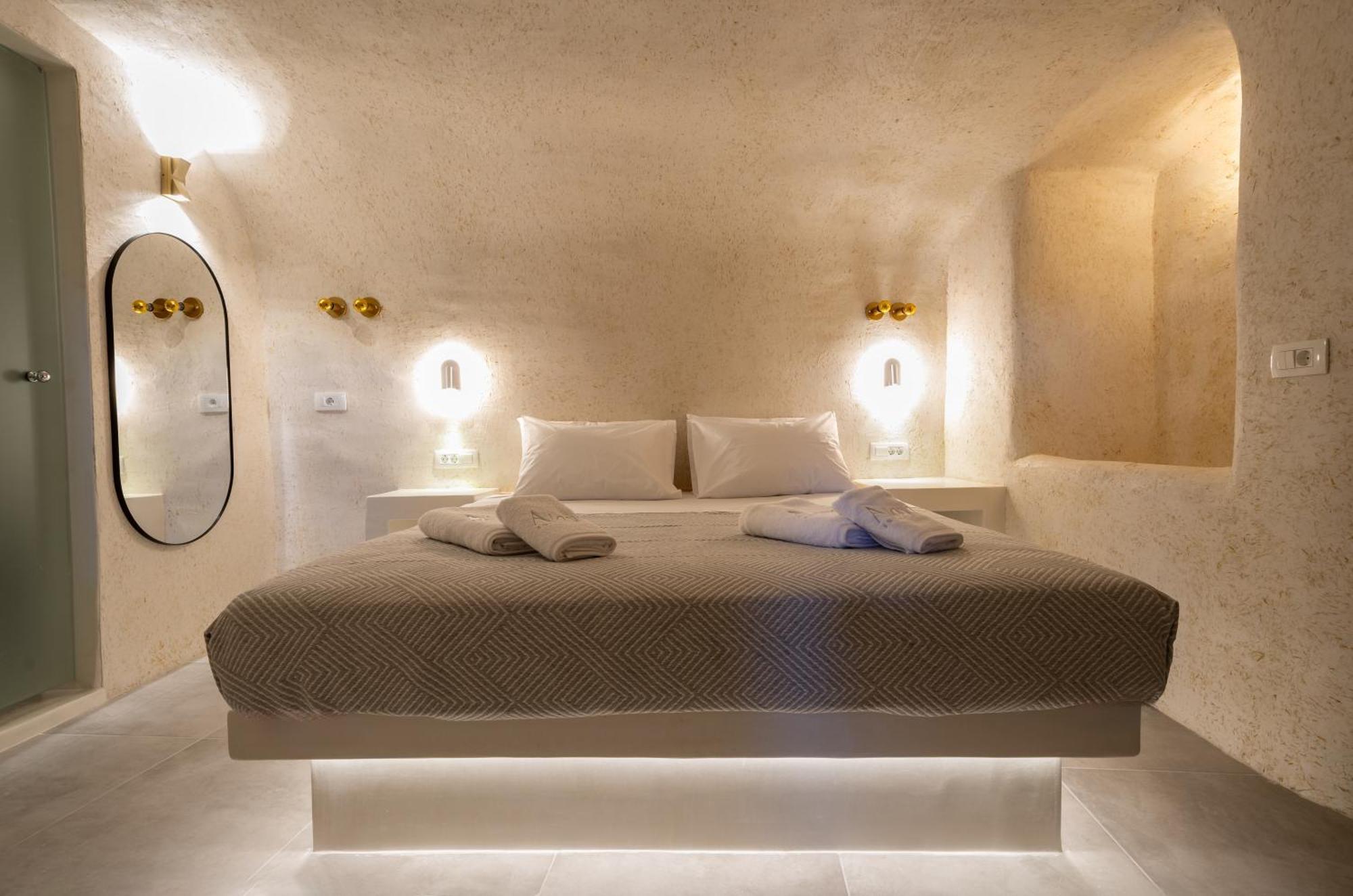 Hotel Alaya *