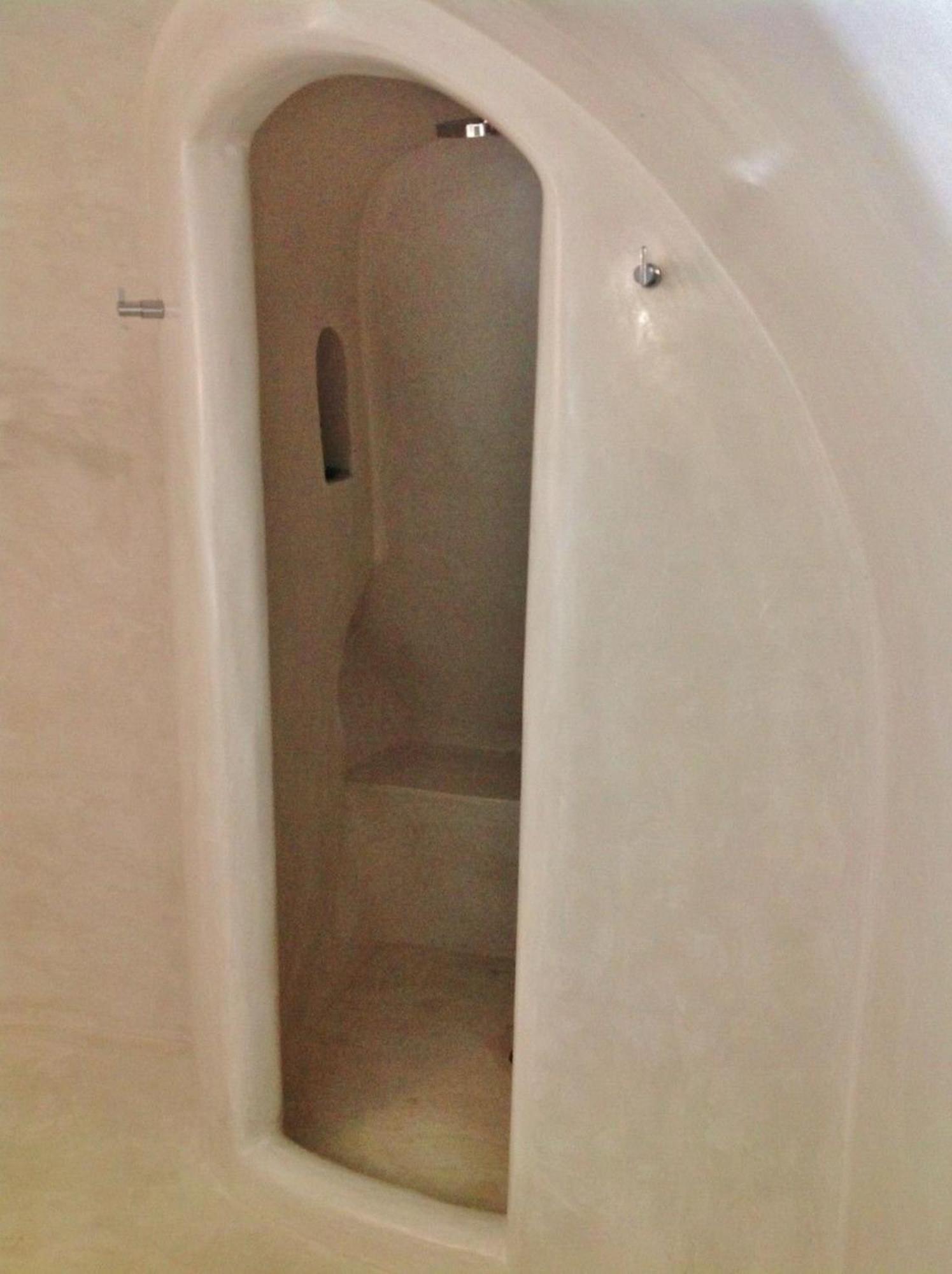 Thrilling Santorini Ragus 1 Bedroom Min, Children Age 12 Years Spacious Shared Sun Terrace And Swimming Pool With Breathtaking, Pousada Oia