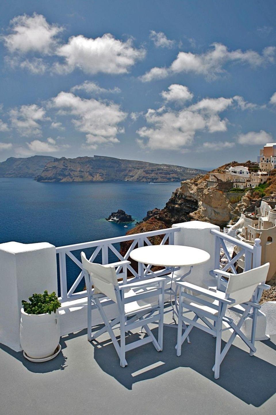 Pousada Thrilling Santorini Ragus 1 Bedroom Min, Children Age 12 Years Spacious Shared Sun Terrace And Swimming Pool With Breathtaking, *