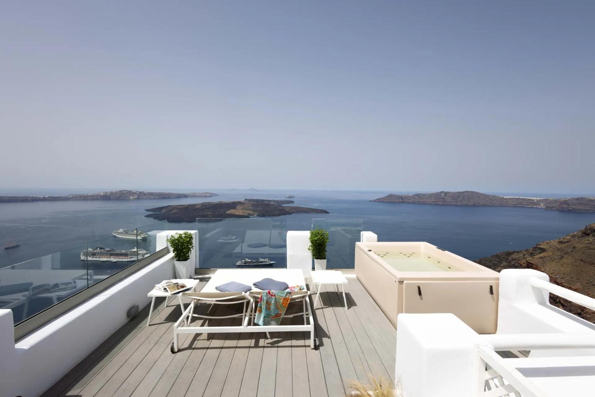 Aeifos Boutique 5* Imerovigli (Santorini)