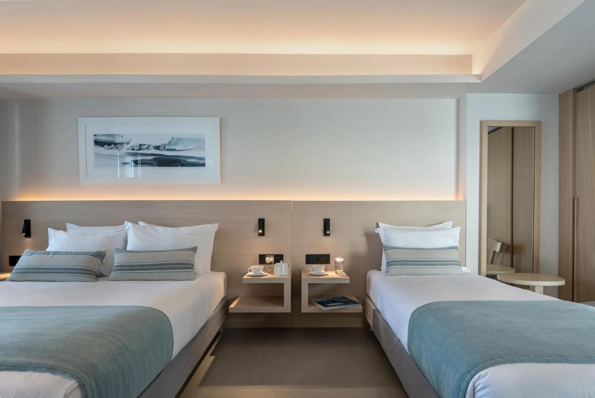 Aeifos Boutique 5* Imerovigli (Santorini)