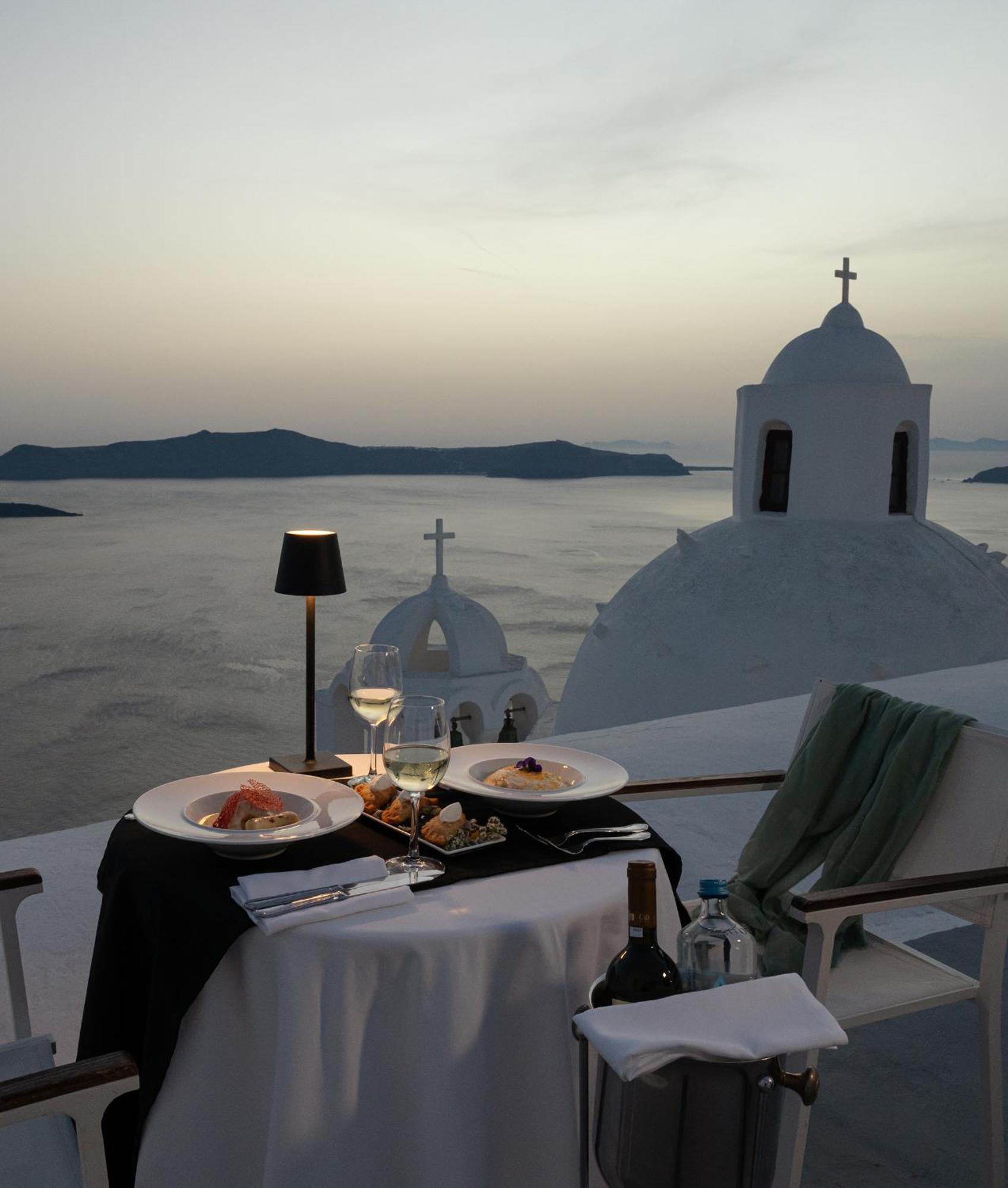 Aigialos Luxury Traditional Settlement Hotel 5*