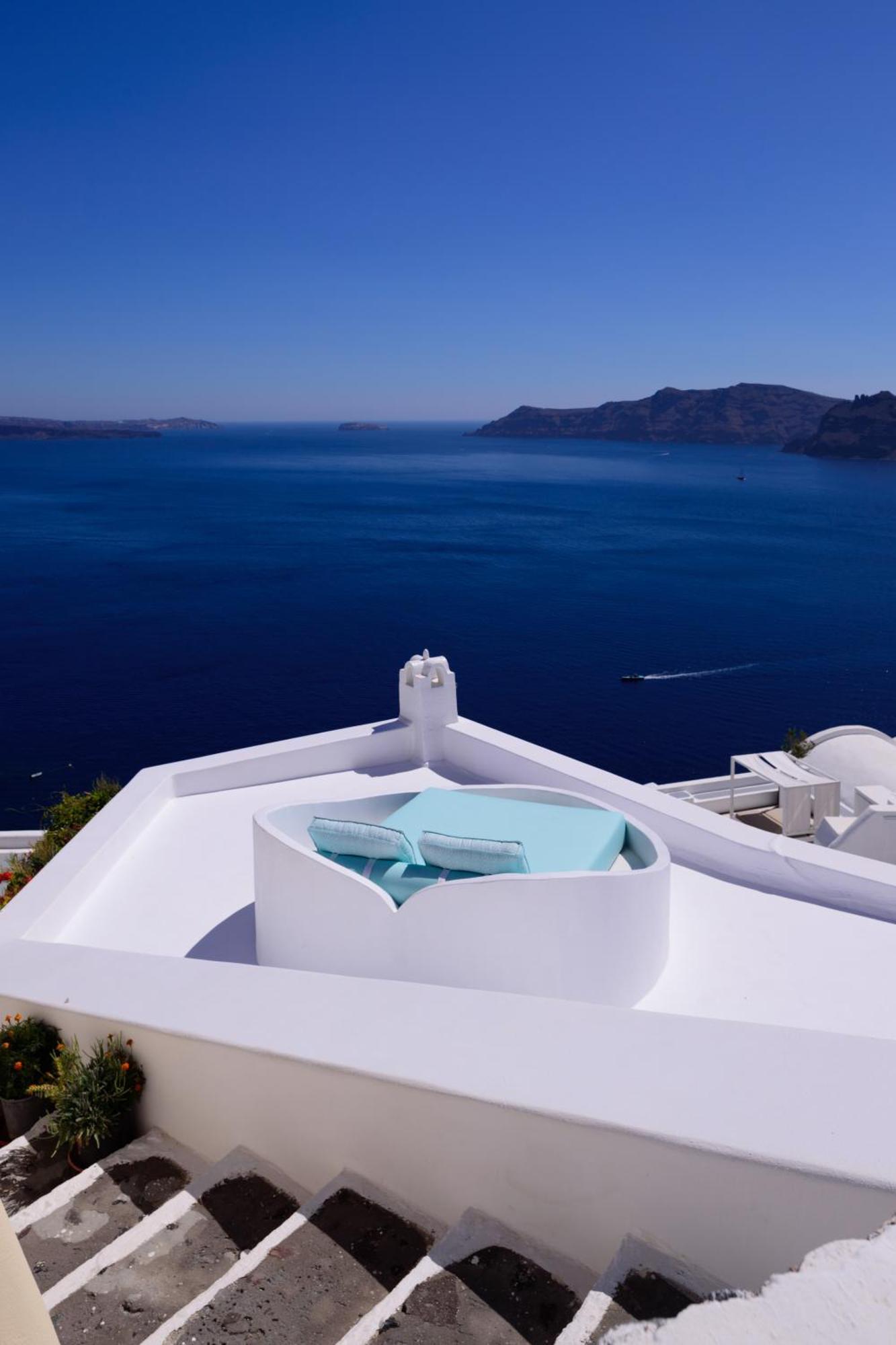 Cave Agapi Villa *