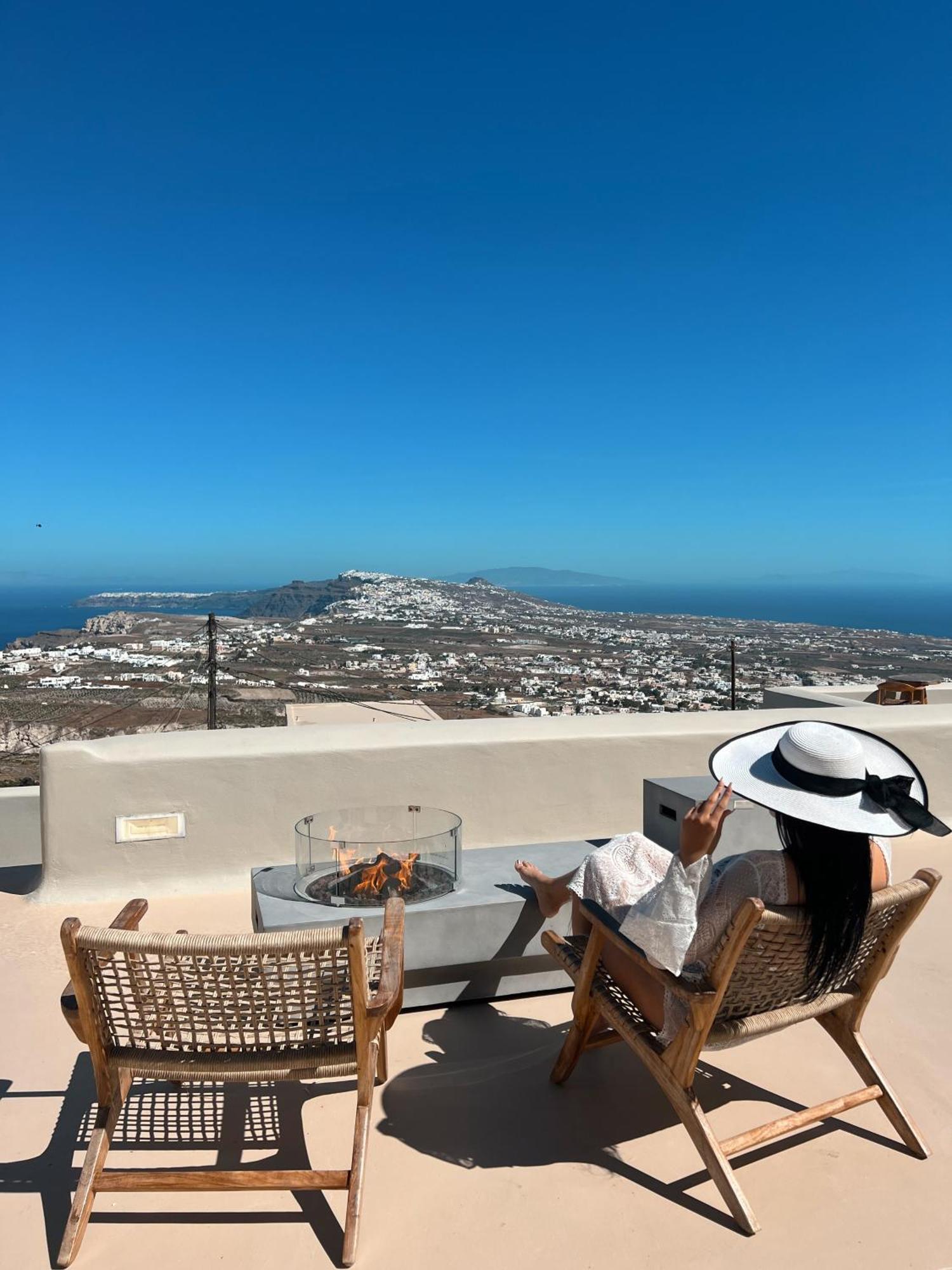 Luna Santorini Apartamento Pýrgos