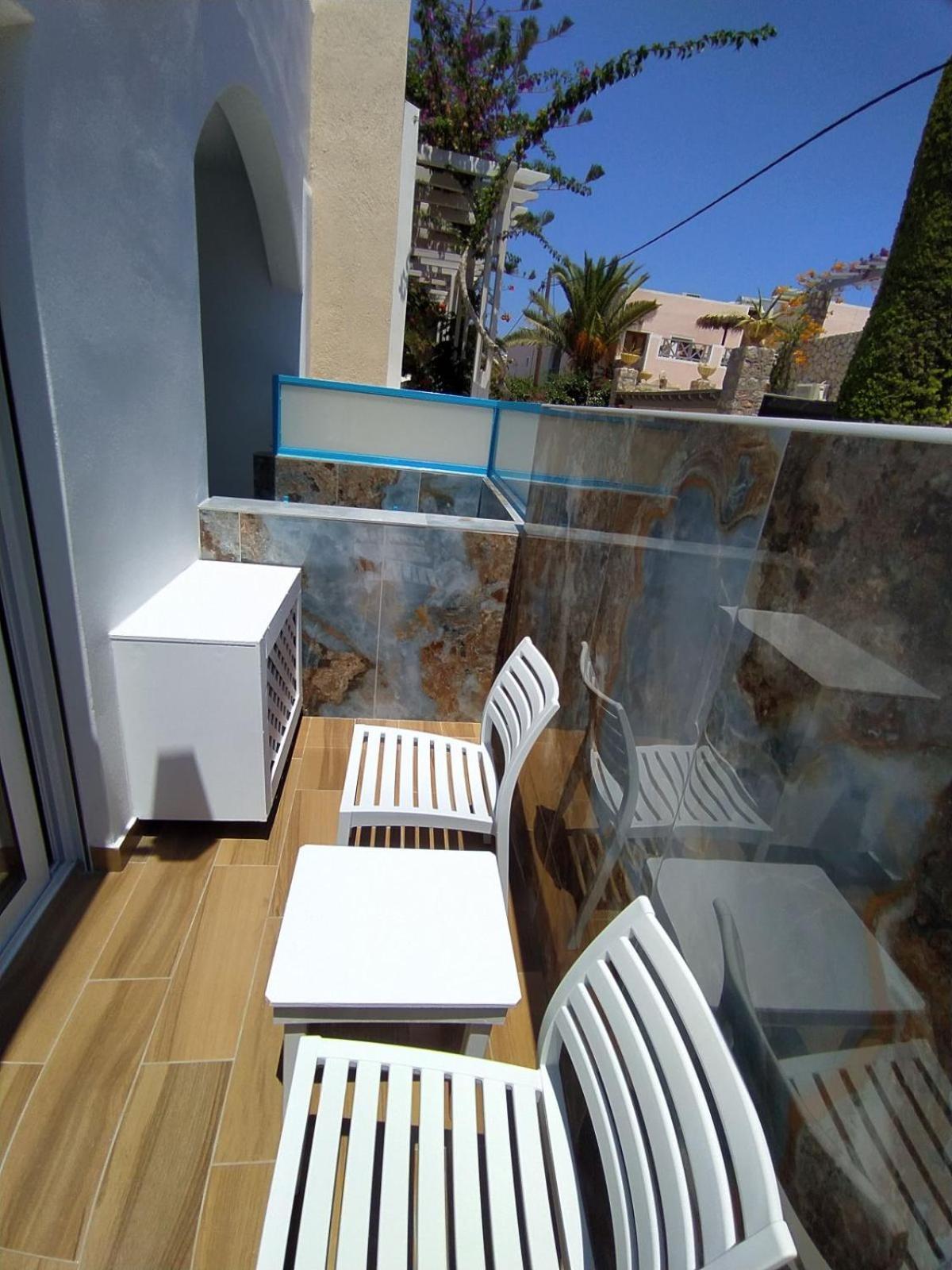 Chariot Santorini Apartment Kamari (Santorini)