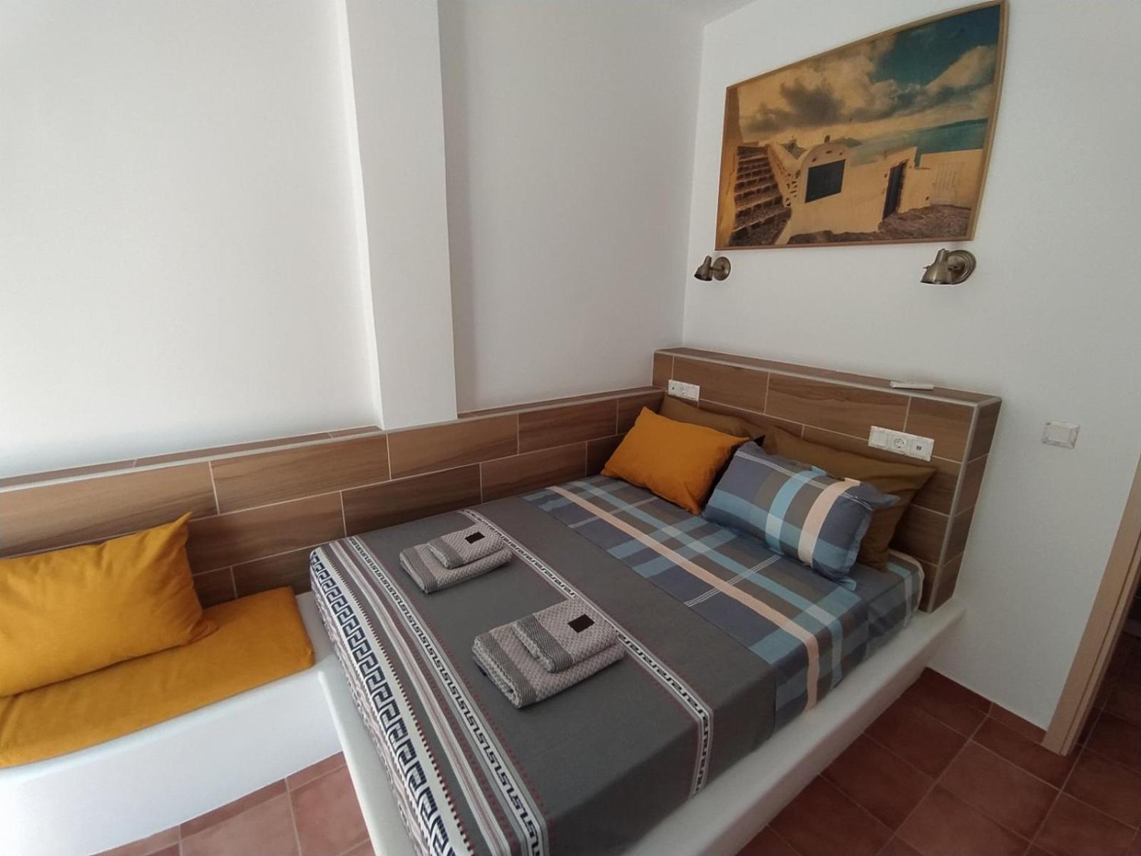 Chariot Santorini Apartment *