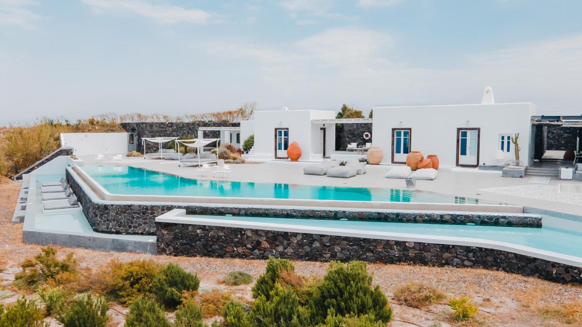 Resort Erosantorini Estate