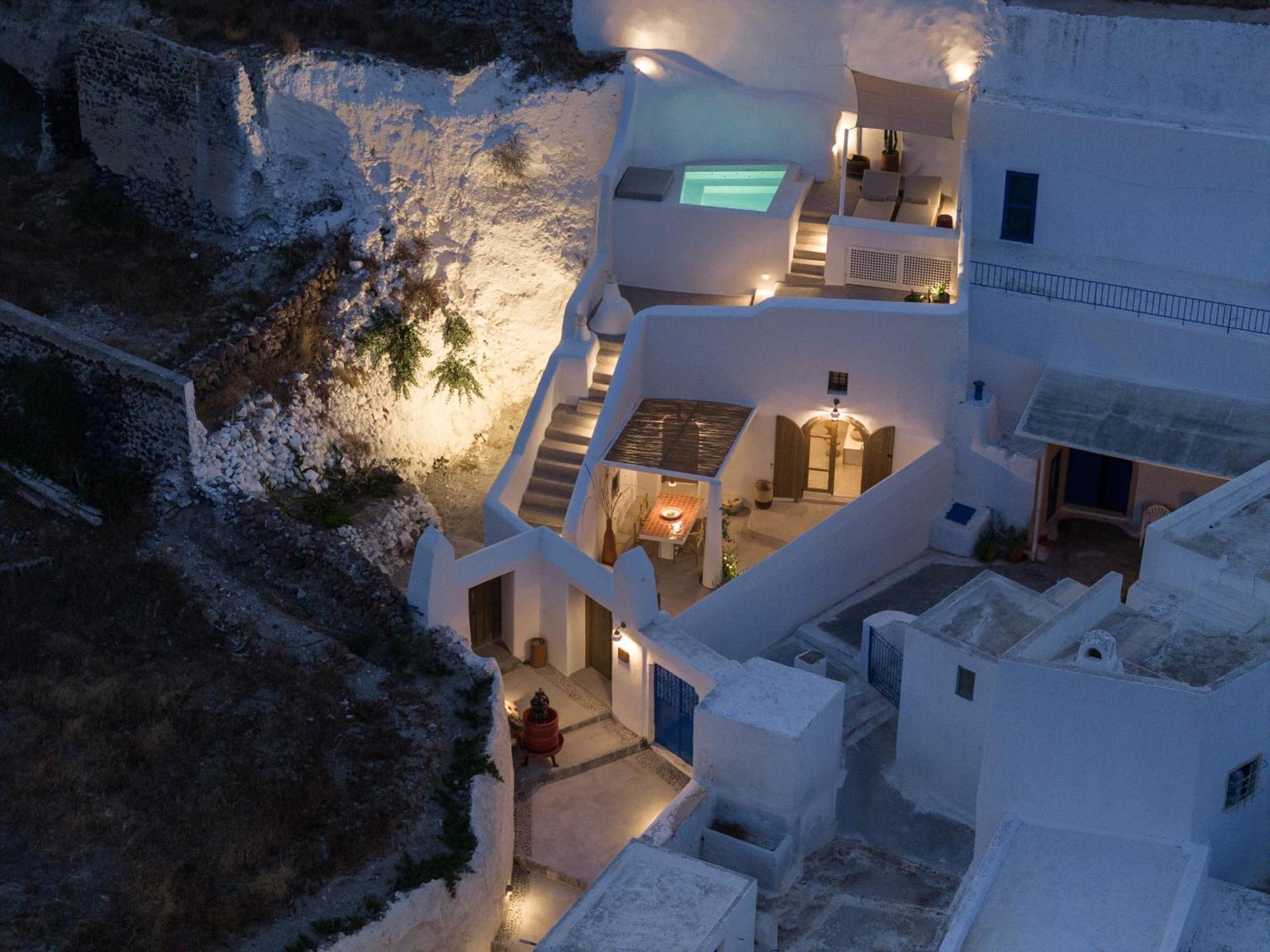 Kanava Cave Winery Messaria (Santorini)
