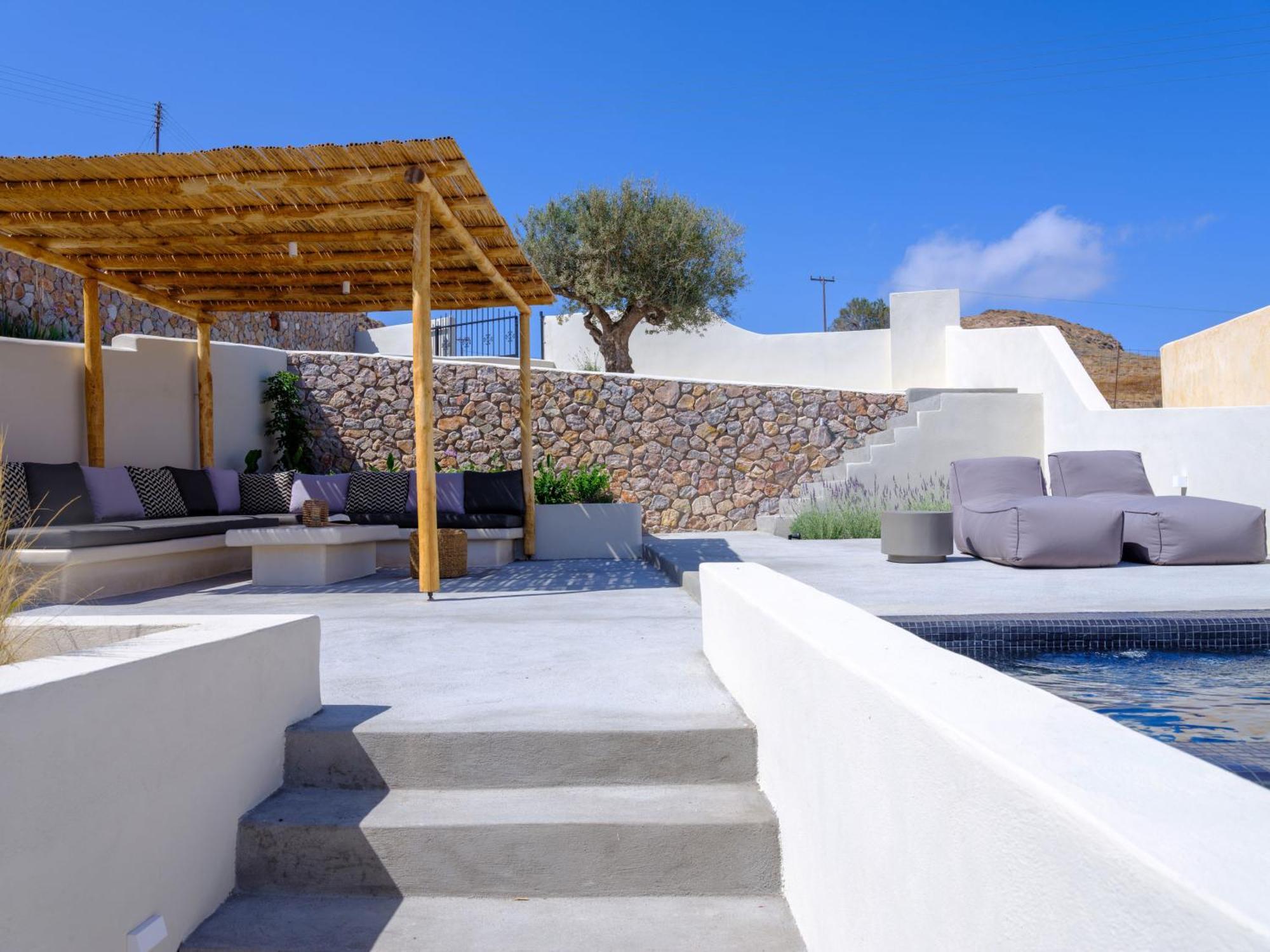 Santorini C Holiday home *