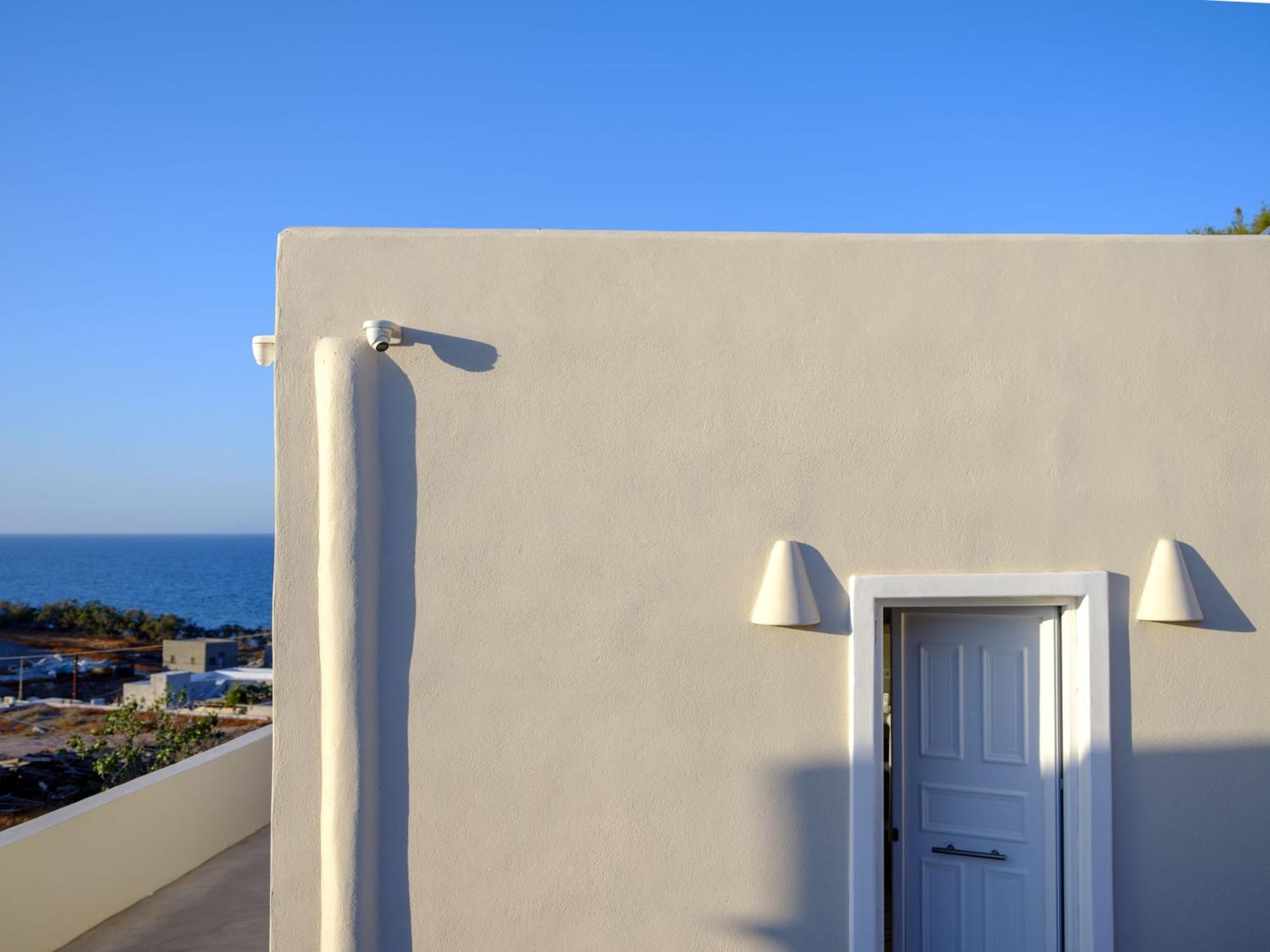 Santorini C