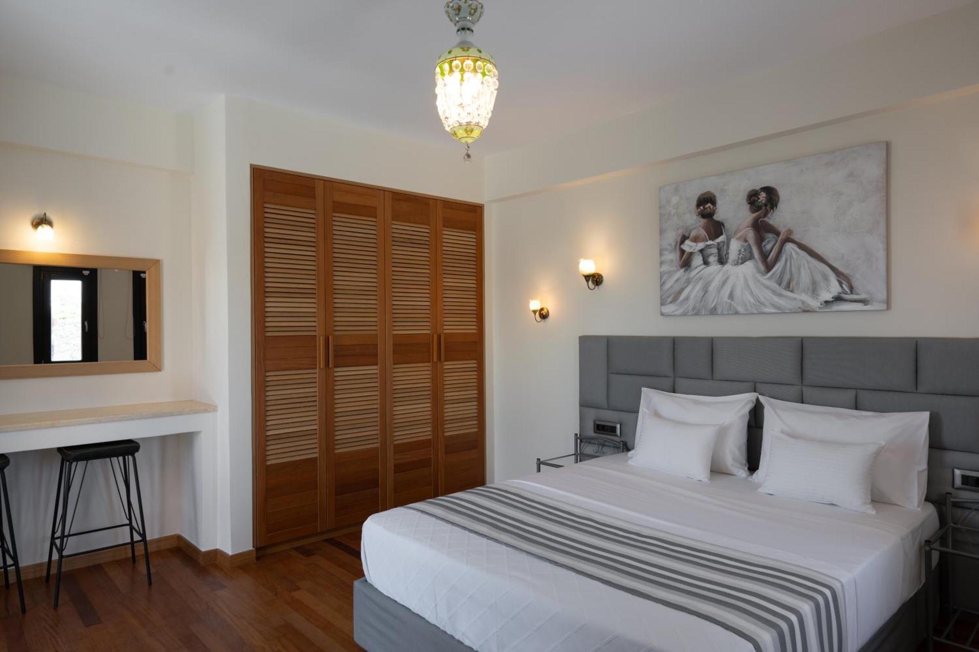 Aparthotel Golden Moments Luxury Stone A *